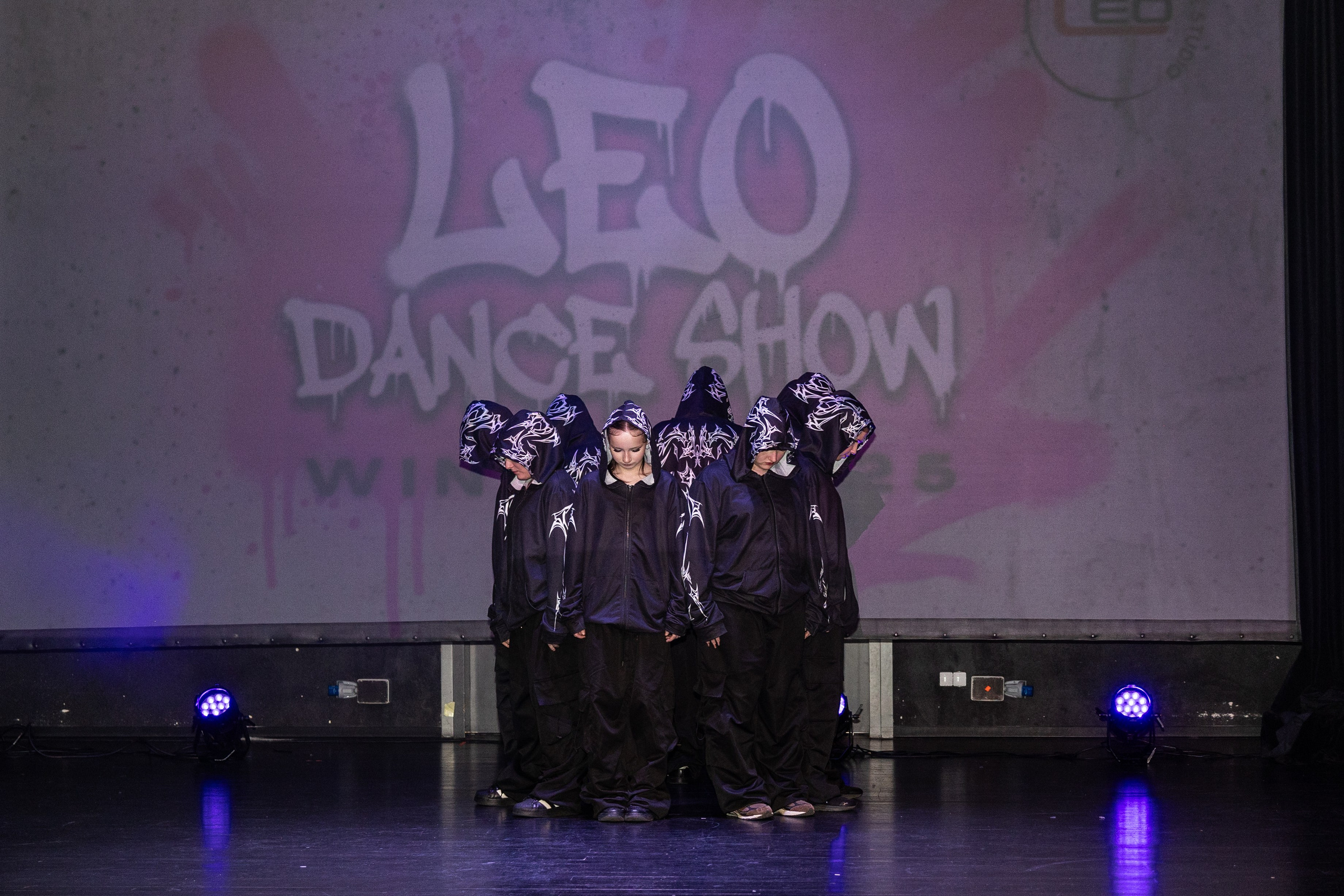 LEO DANCE SHOW WINTER 2025. Семейный и детский фотограф в Варшаве Мила Бобровская