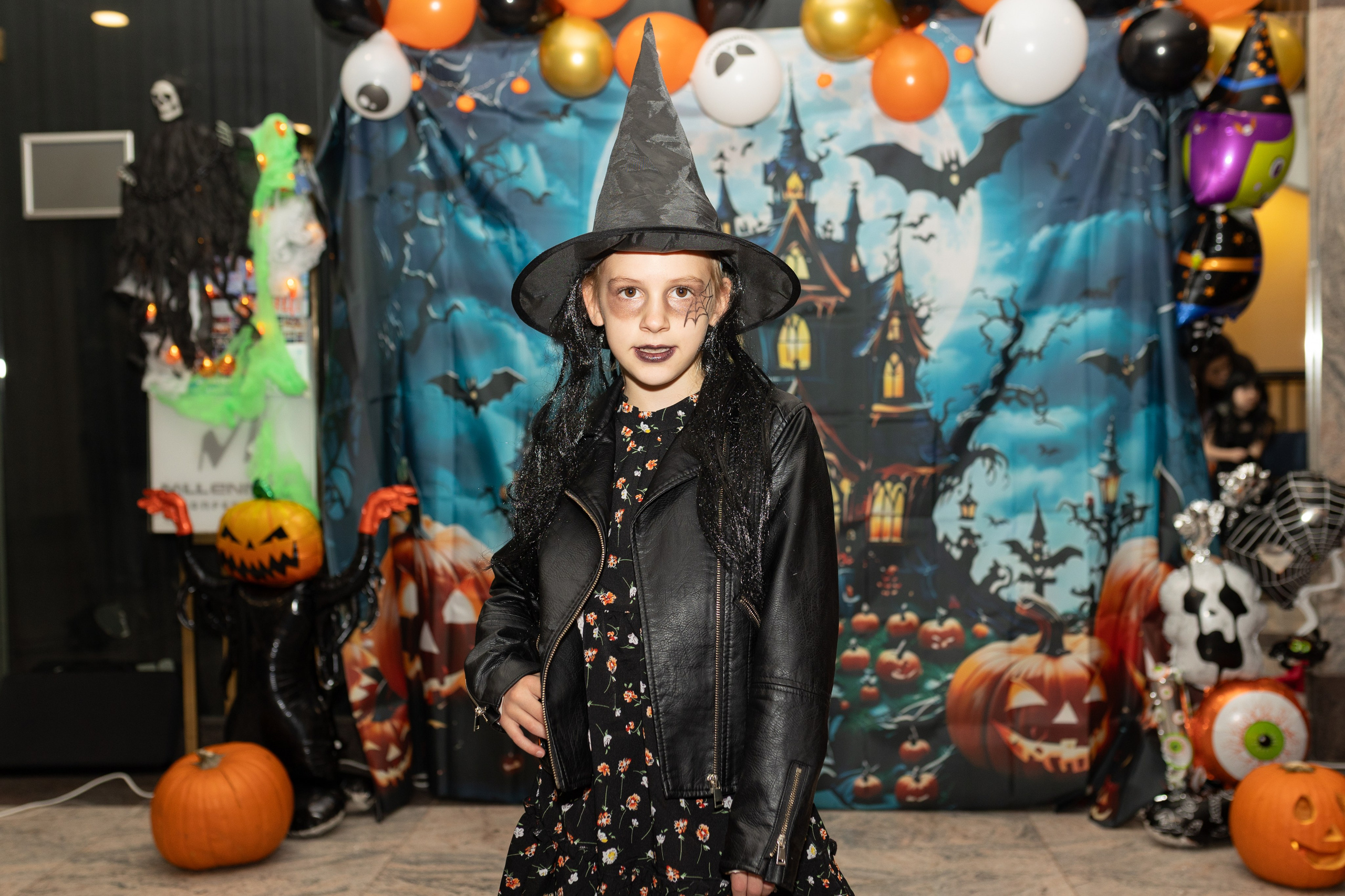 Leo dance studio Helloween 2025. Семейный и детский фотограф в Варшаве Мила Бобровская