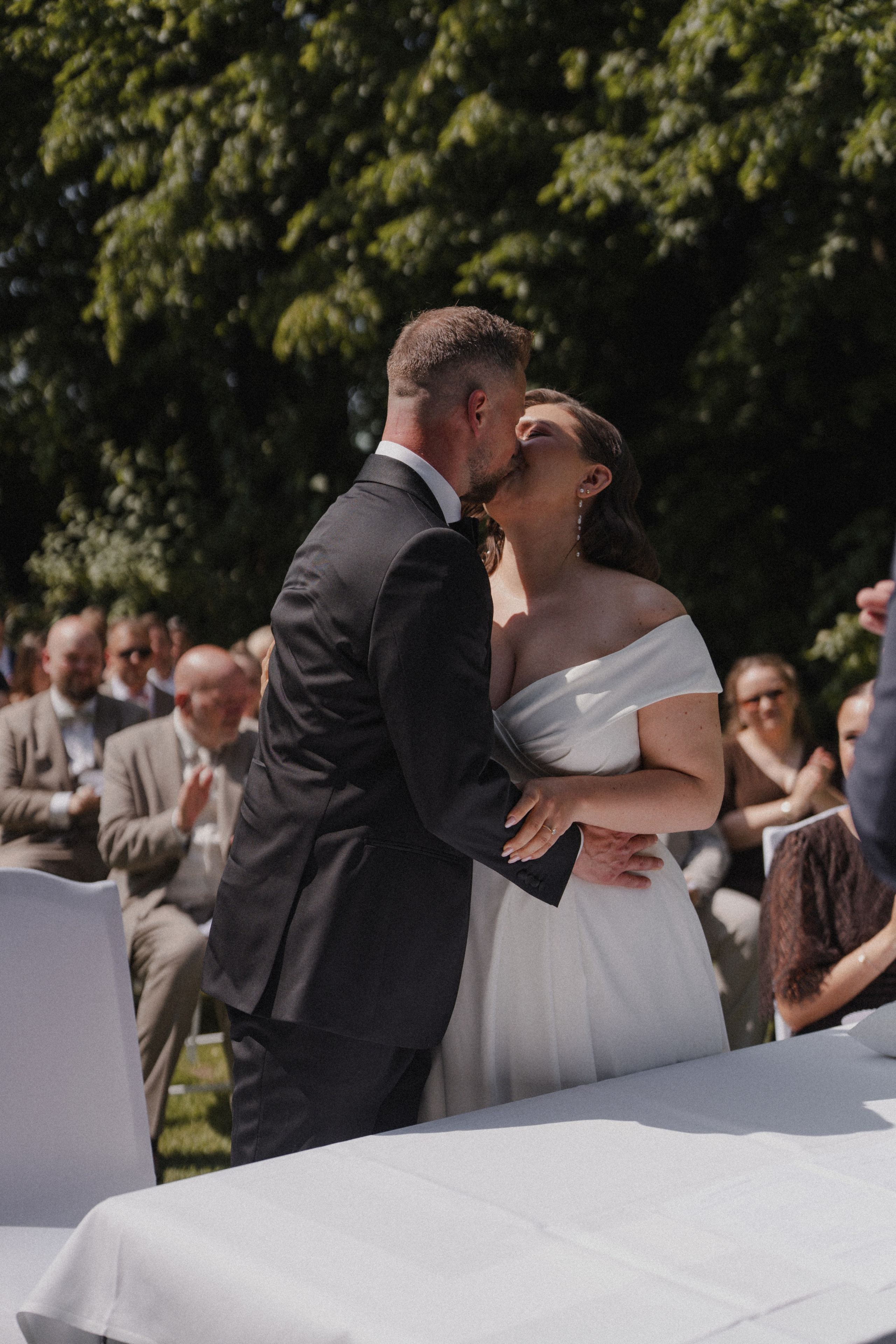 Jessica & Felix I Gesellschaft Harmonie Bochum. Hochzeitsfotografin Bochum | Halyna Reiche Fotografie NRW