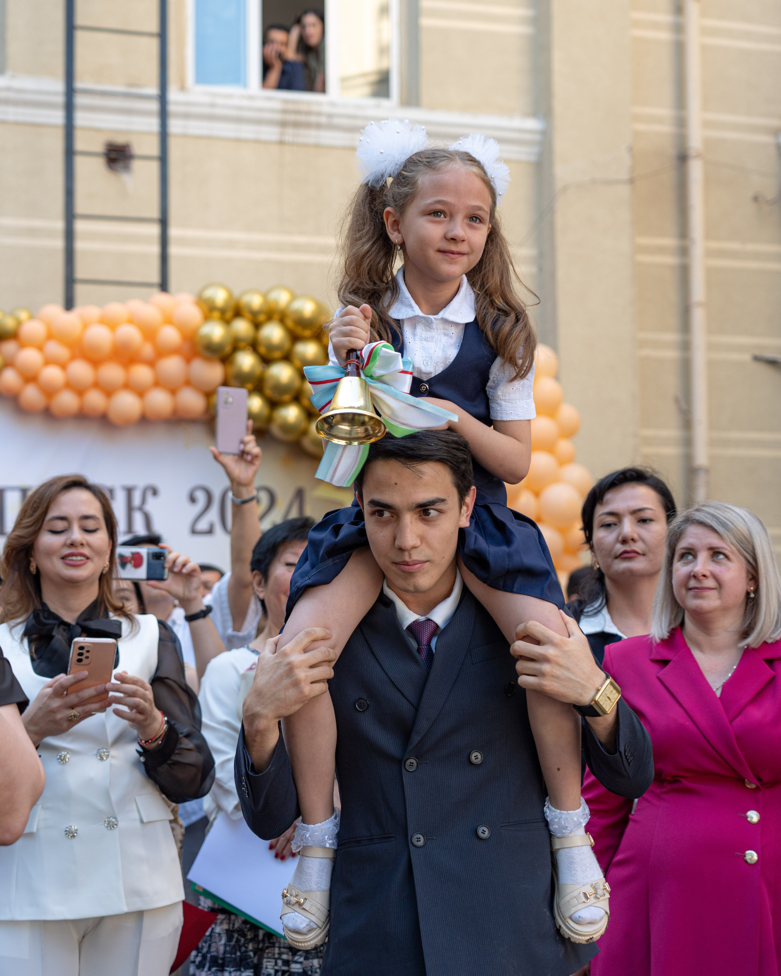 «Последний звонок» в школах Ташкента. Георгий Намазов | Фотограф в Ташкенте