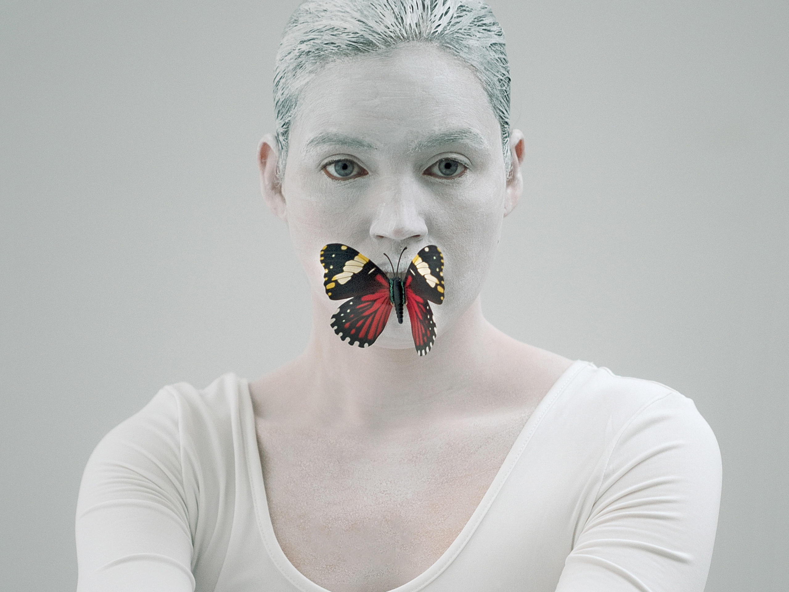 Anastasiia Antoniuk portrait, family and couple photographer, Portugal