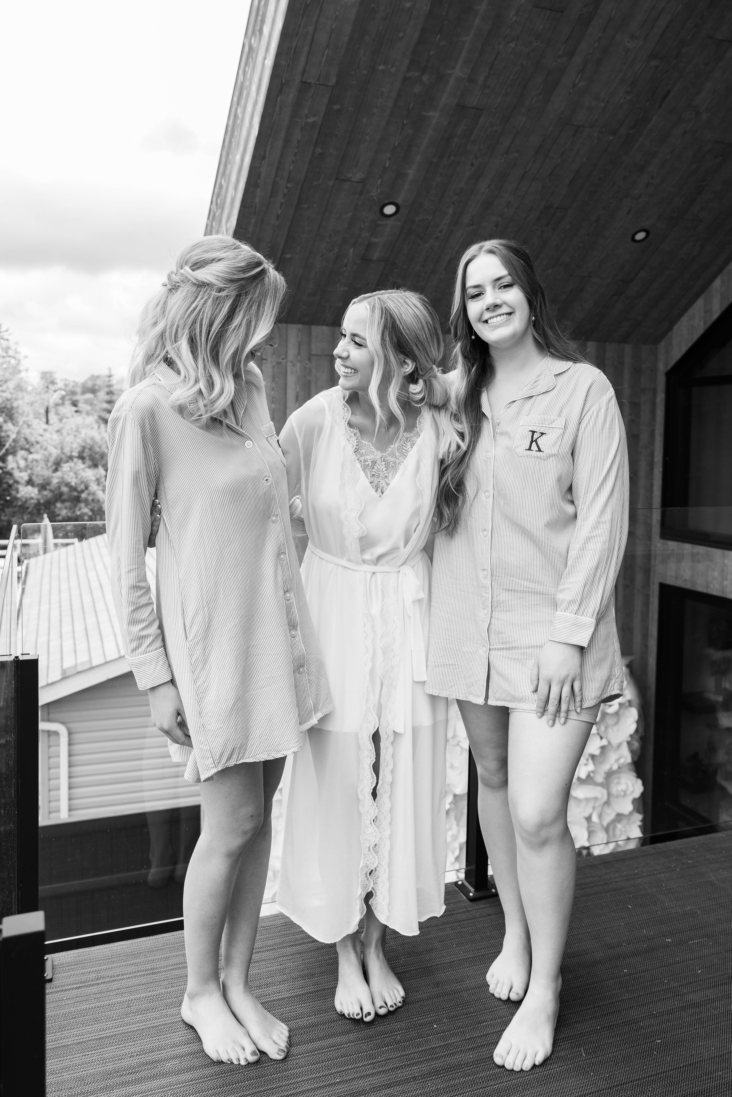 Beautiful Lakeside Wedding Photography. Wedding photography and videography in Regina, Saskatchewan