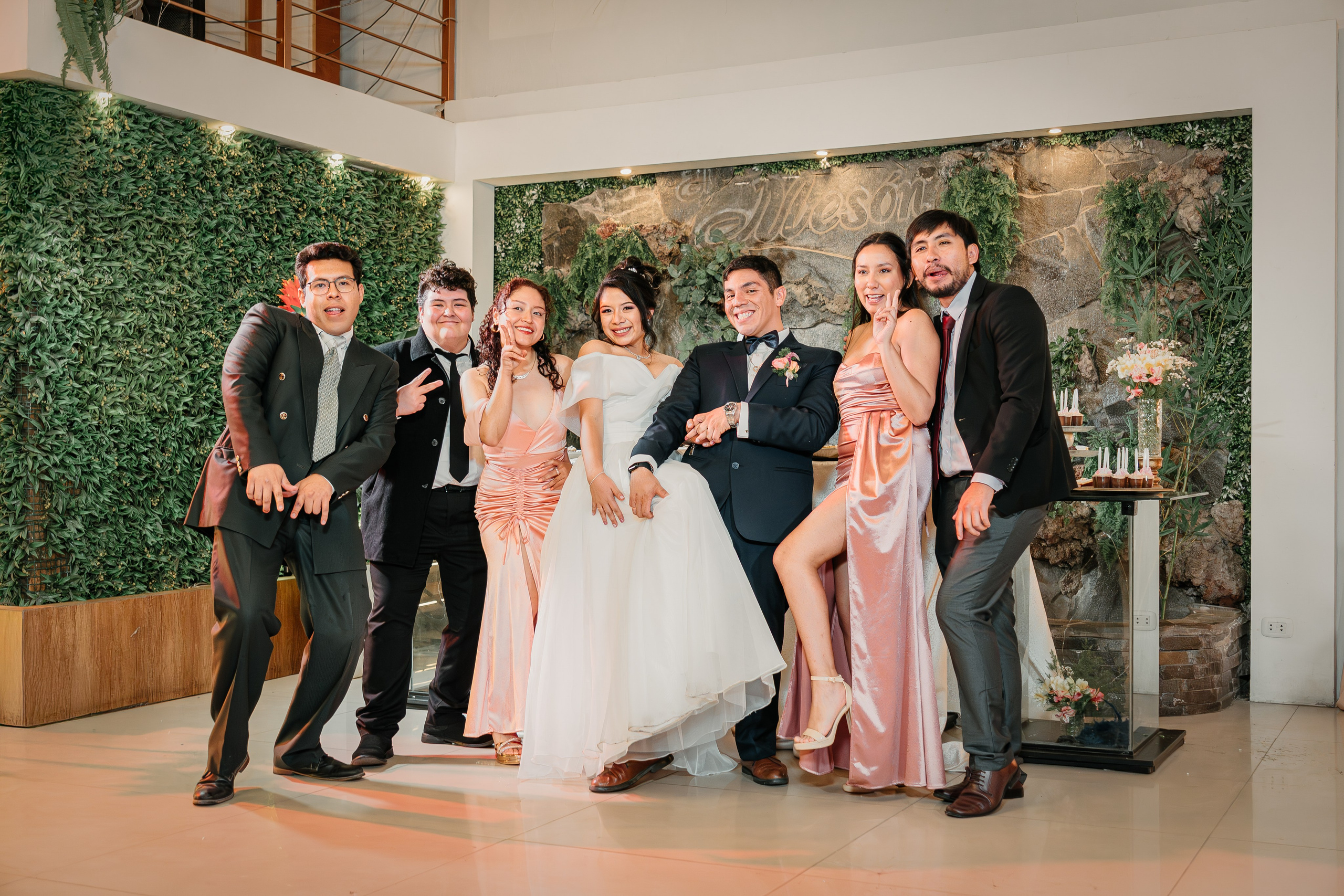ALEJANDRA + RODRIGO BODA RELIGIOSA. Studio KVTA | Fotografía y Video de Bodas en Arequipa