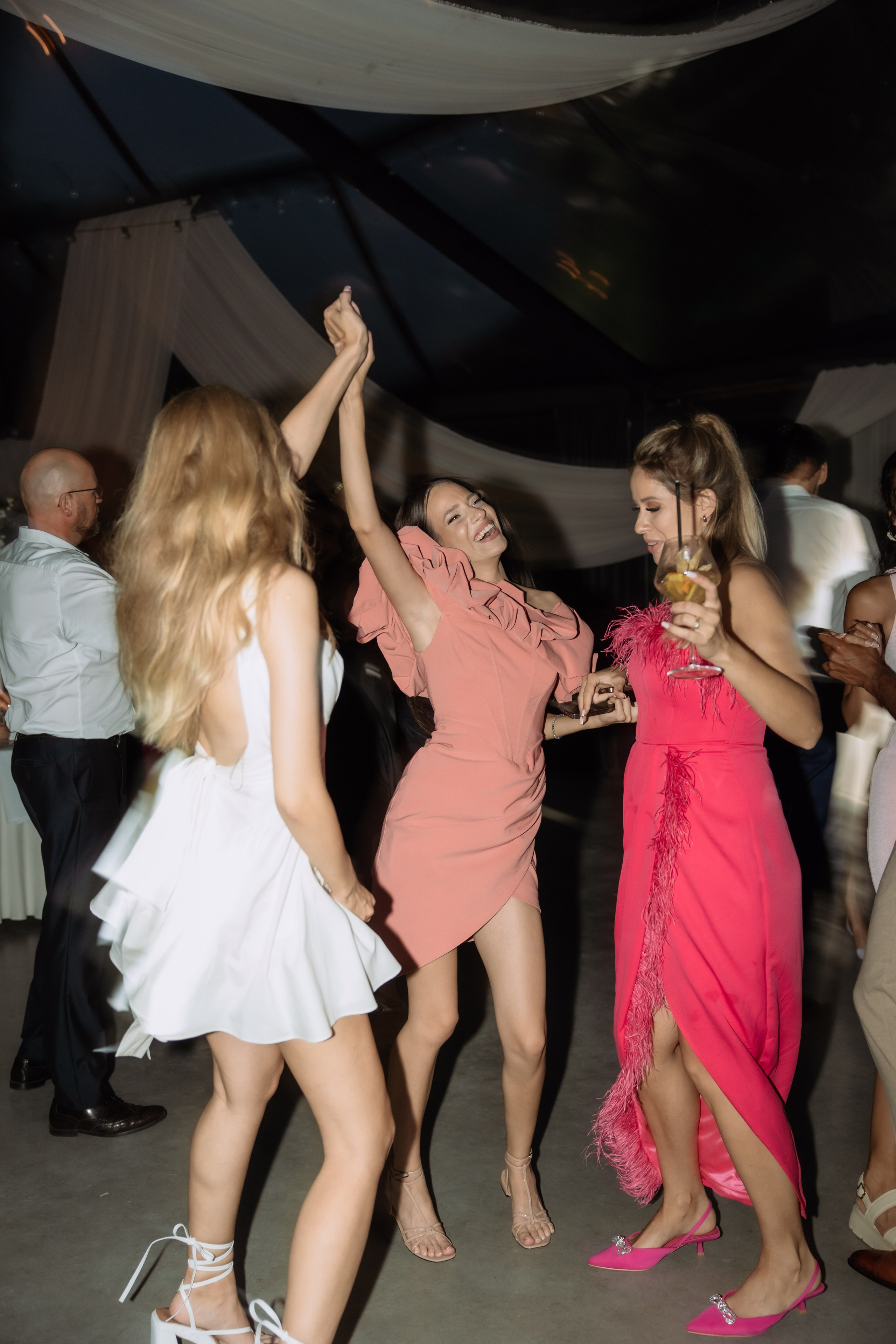 Agnė ir Donatas | 2023 | KAUNAS. Vestuvių ir šeimų fotografė Lena Bondarenko / belove photo