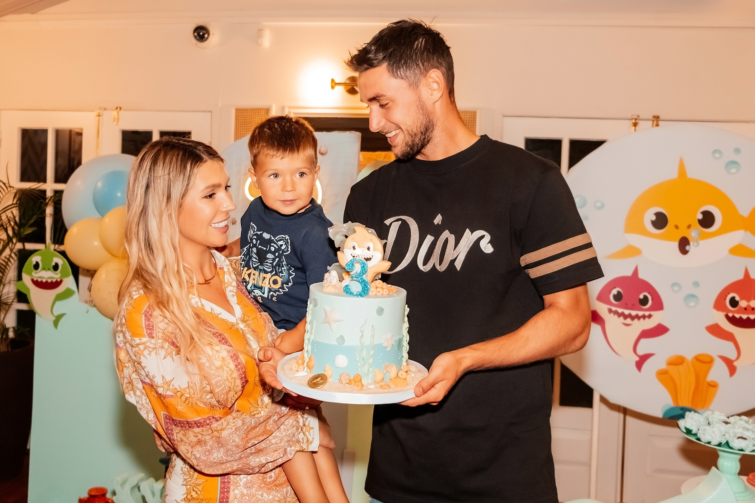 День народження Baby Shark. Валерія Сичова. Сімейний та репортажний фотограф в Португаліі