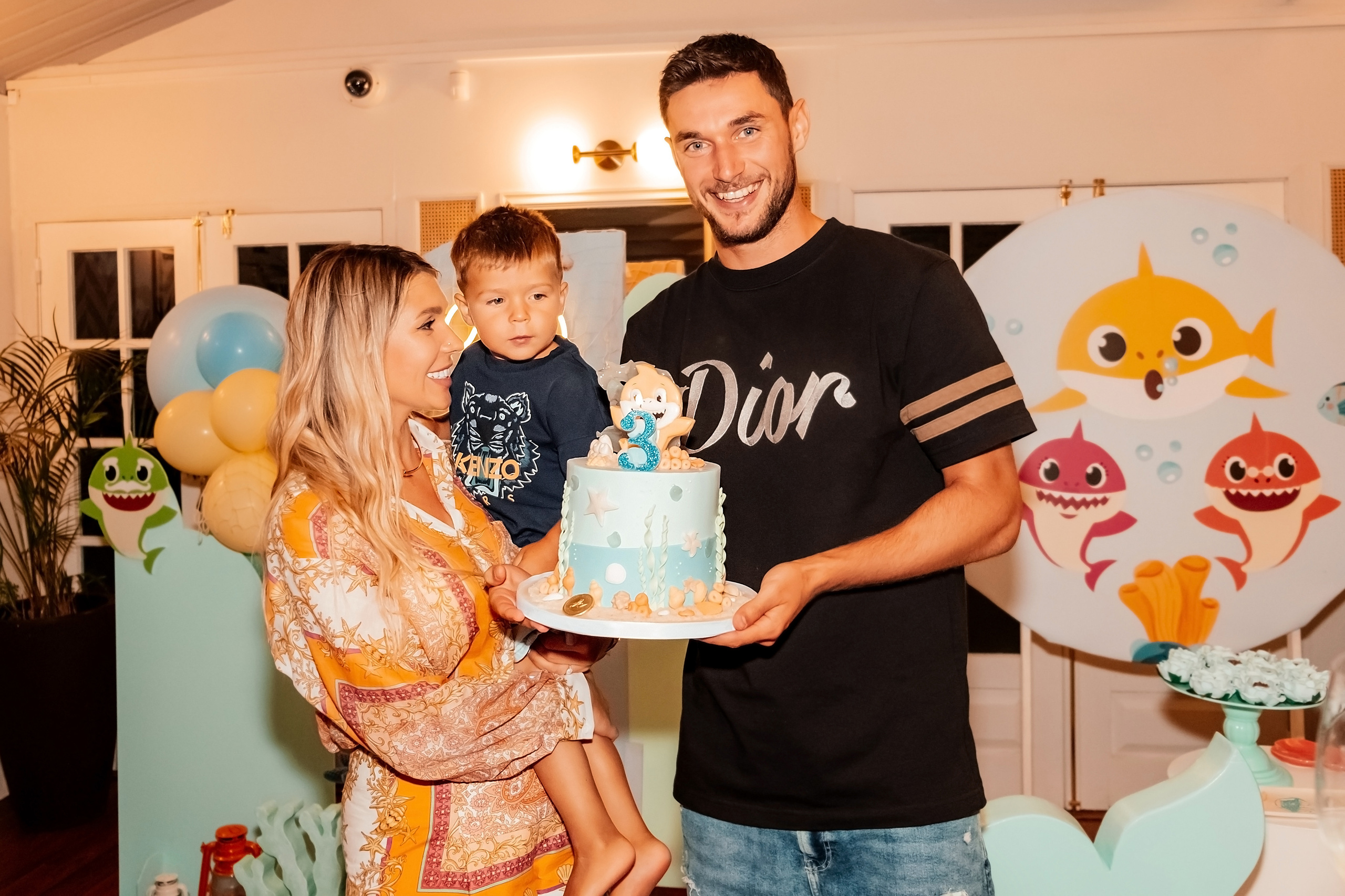 День народження Baby Shark. Валерія Сичова. Сімейний та репортажний фотограф в Португаліі