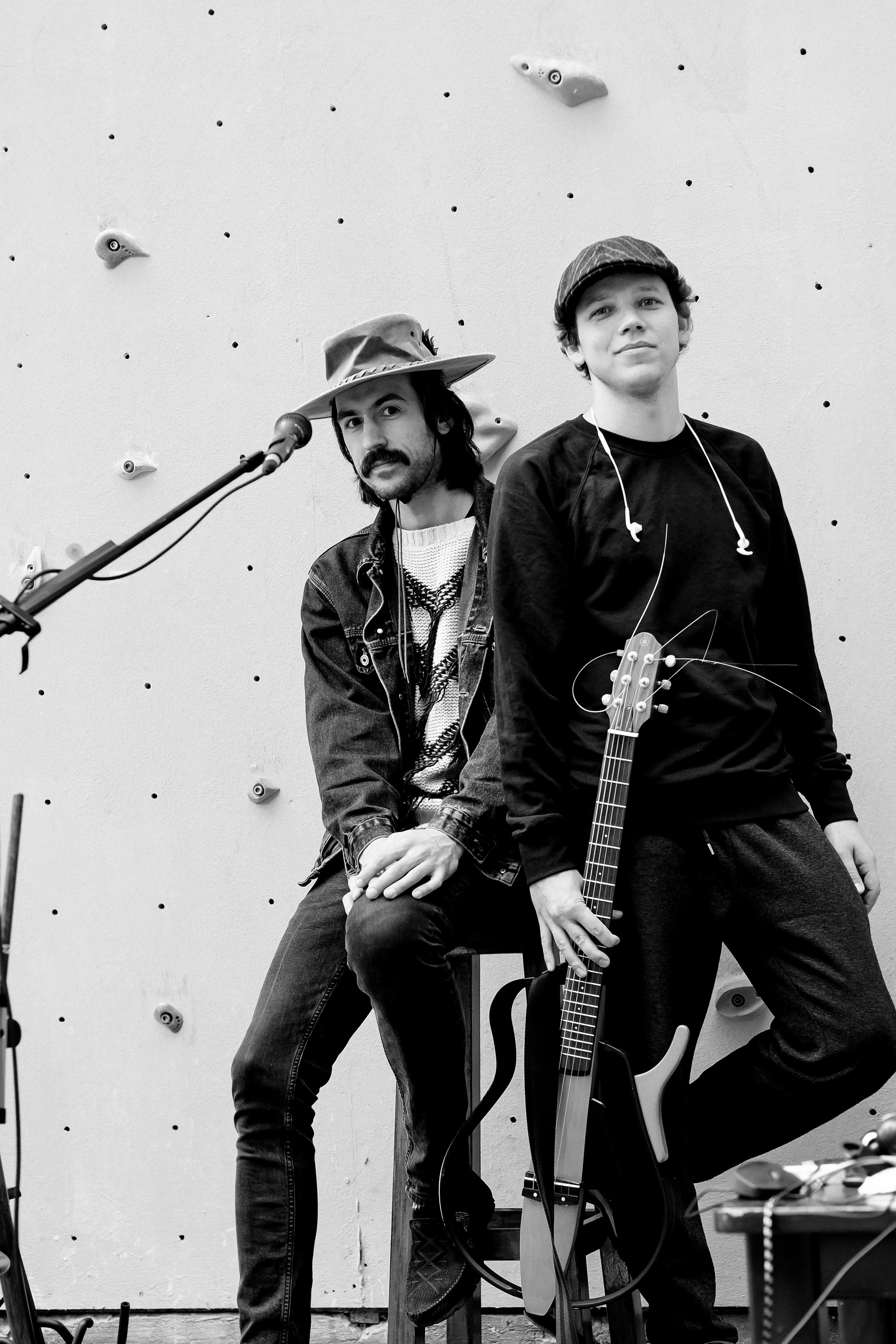 Концерт-онлайн під час карантину. RODIN N - RADIONIKA. Валерія Сичова. Сімейний та репортажний фотограф в Португаліі