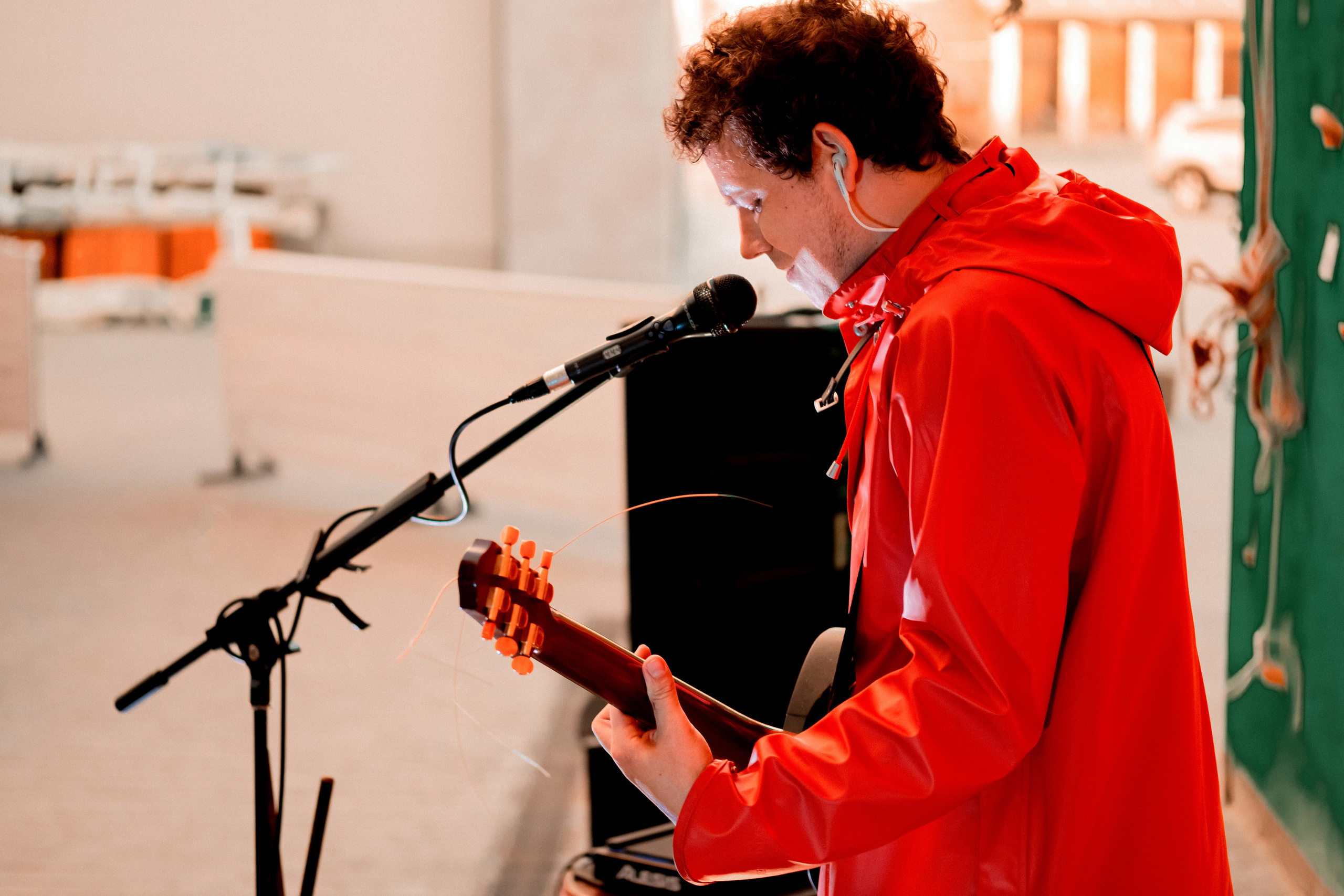 Концерт-онлайн під час карантину. RODIN N - RADIONIKA. Валерія Сичова. Сімейний та репортажний фотограф в Португаліі