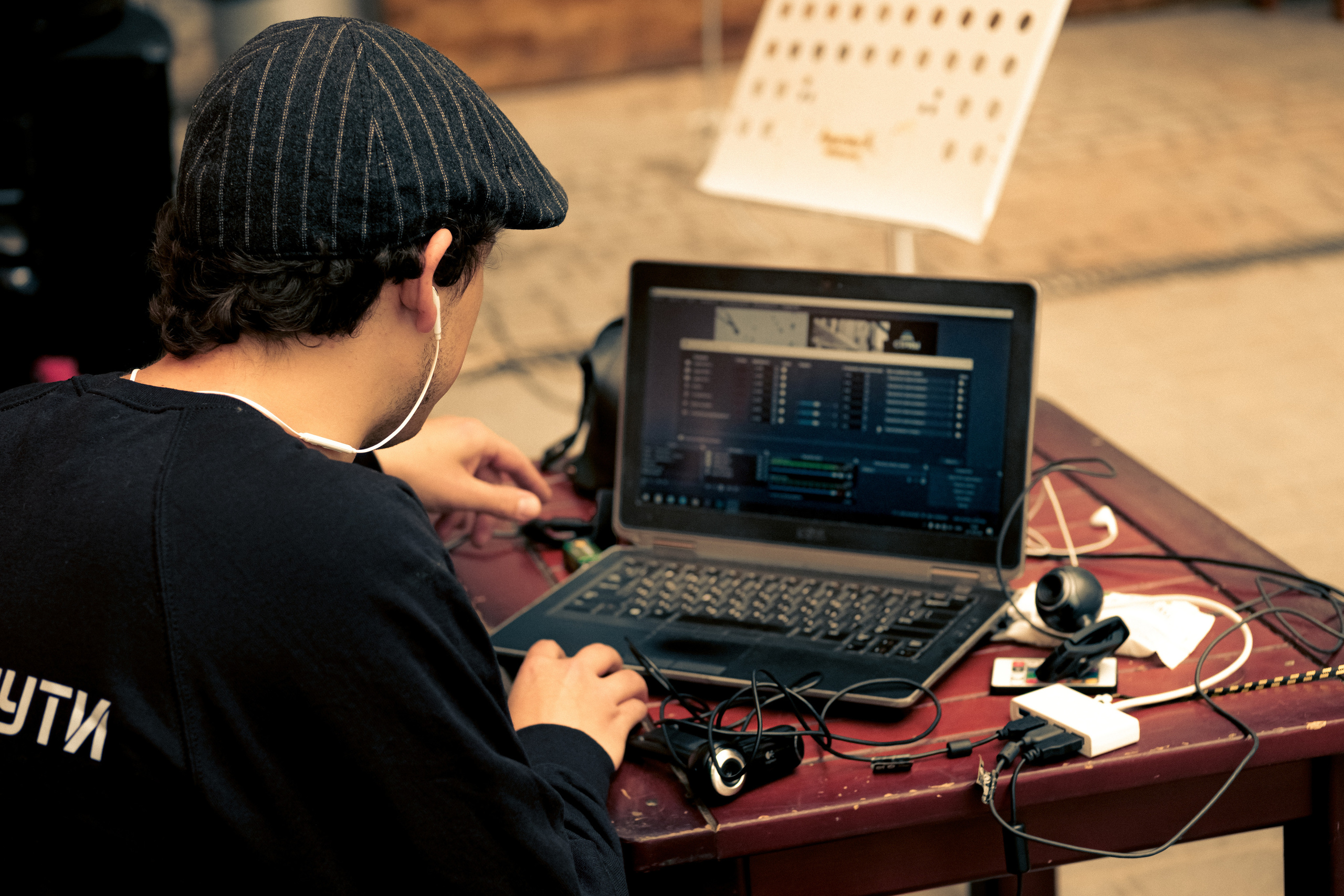 Концерт-онлайн під час карантину. RODIN N - RADIONIKA. Валерія Сичова. Сімейний та репортажний фотограф в Португаліі