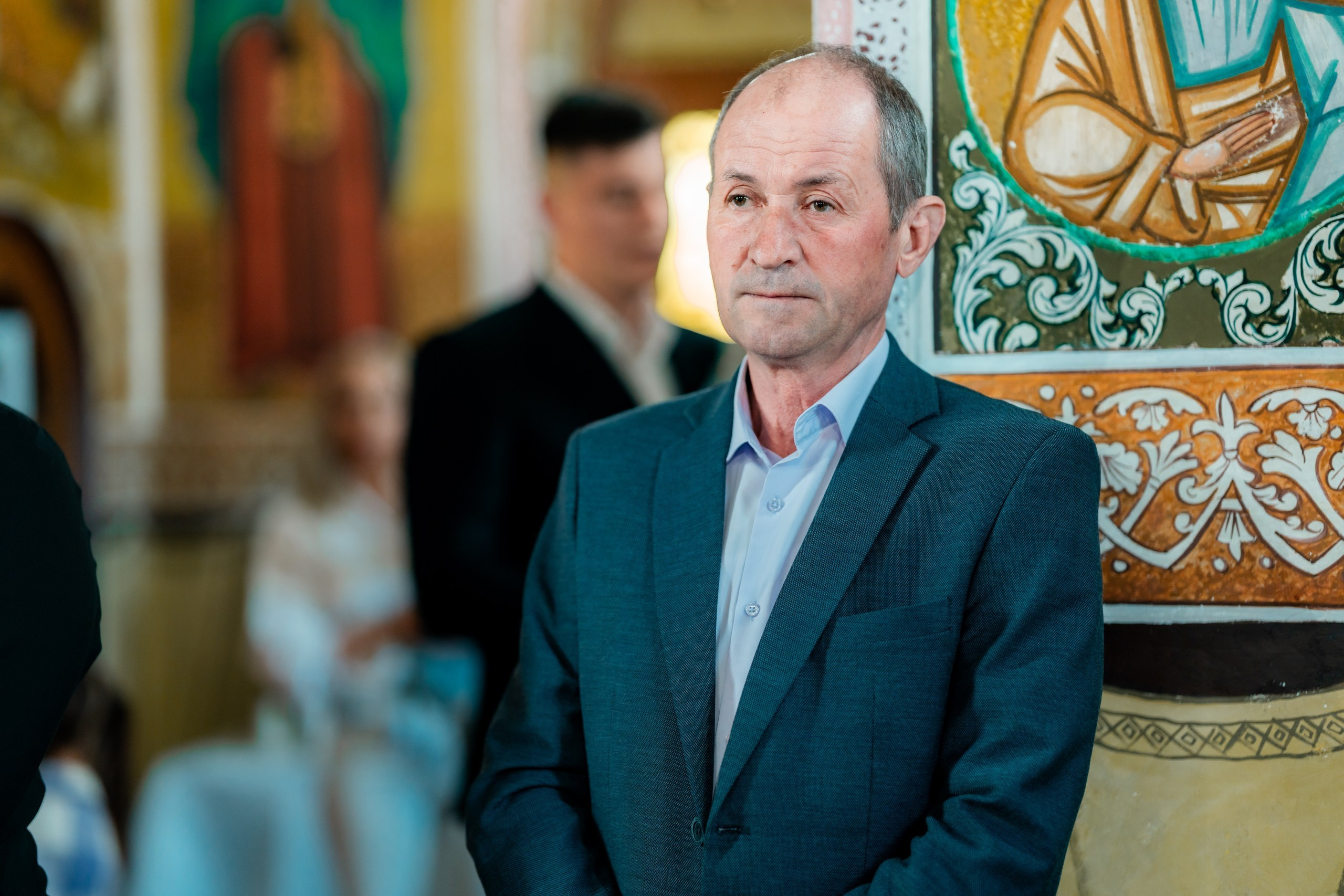 fotograf botez Miruna Parascheva, fotografie botez Botoșani, fotograf Alin Chirilă, amintiri botez, fotografii botez, botez Miruna Parascheva, fotograf copii, fotografie botez în Botoșani-alt="botez Miruna Parascheva, fotografie botez Alin Chirilă, amintiri botez, fotografii emoționante botez Botoșani"-- fotografii-botez-bebelus- amintiri-botez-micuț- moment-sfânt-crestinare- fotografie-emotionanta-botez- detalii-botez-bebelusi- parinti-fericiti-la-botez- fotograf-botez-profesionist- botez-in-biserica-ortodoxa- micuț-botezat-cu-emoție- zâmbete-și-lacrimi-la-botez- bebeluș-la-cristelniță- decor-botez-colorat- botez-cu-dragoste-și-credință- emotie-pura-la-botez- fotograf-botez-botosani- botez-iasi-suceava-fotograf- amintiri-nepretuite-botez