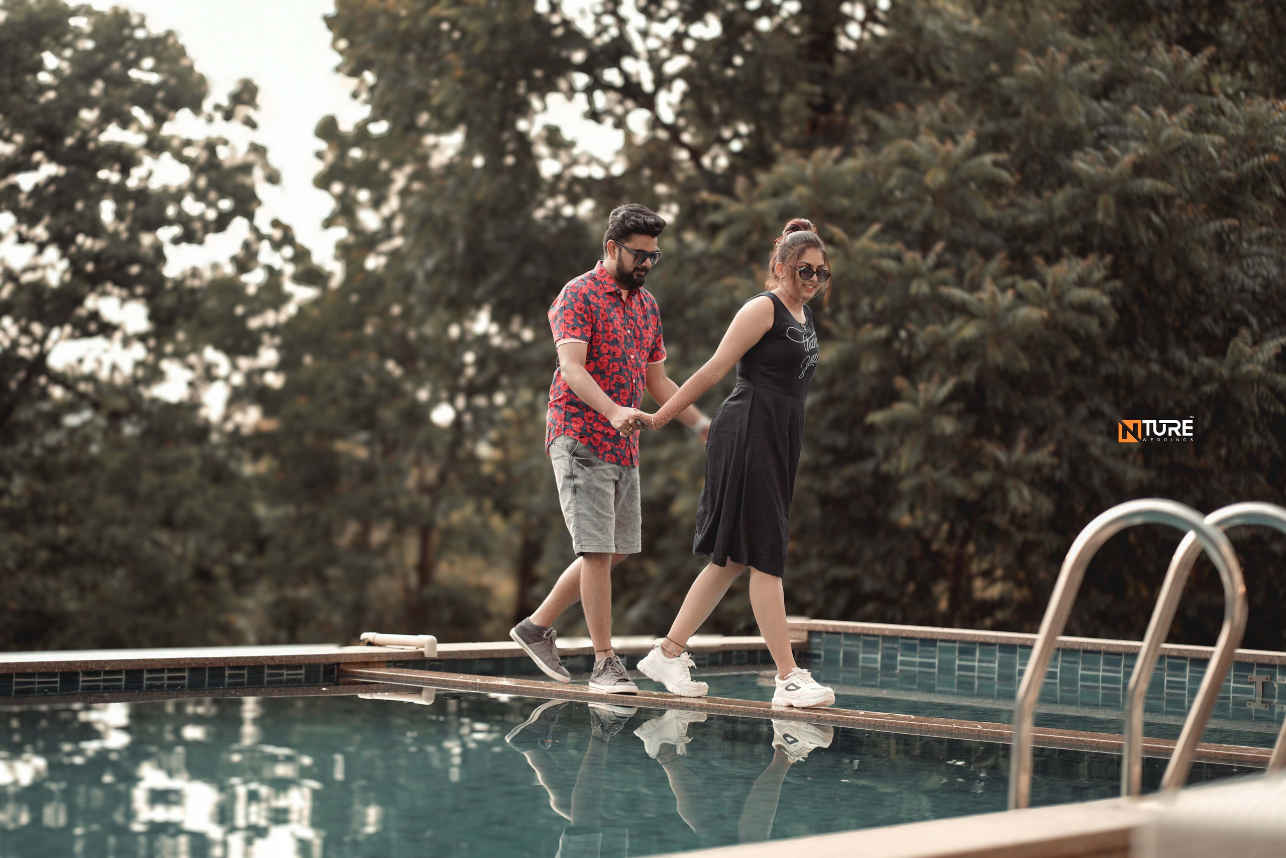 PHOTOS. NTURE WEDDING