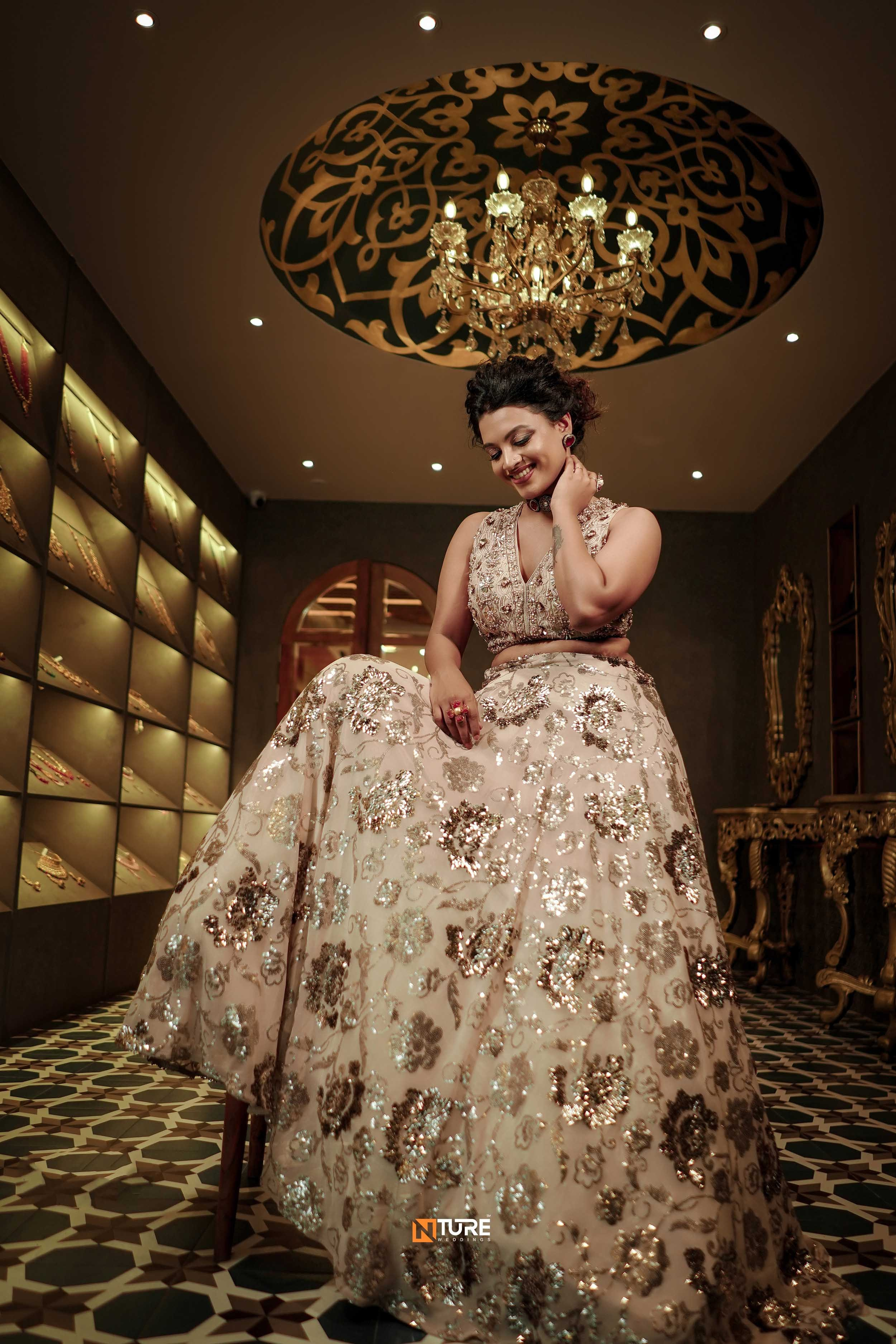 PHOTOS. NTURE WEDDING