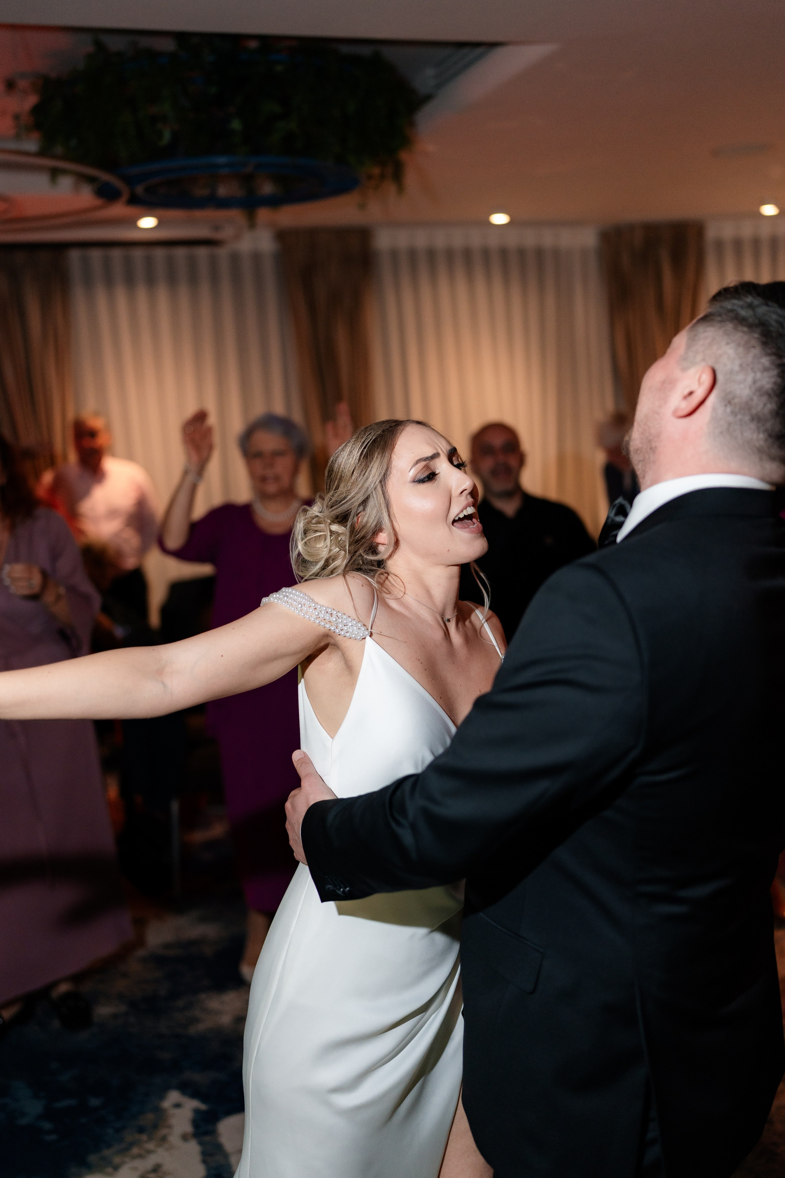 Madisson & Alex. Destination Wedding Photographer Alex Pasarelu