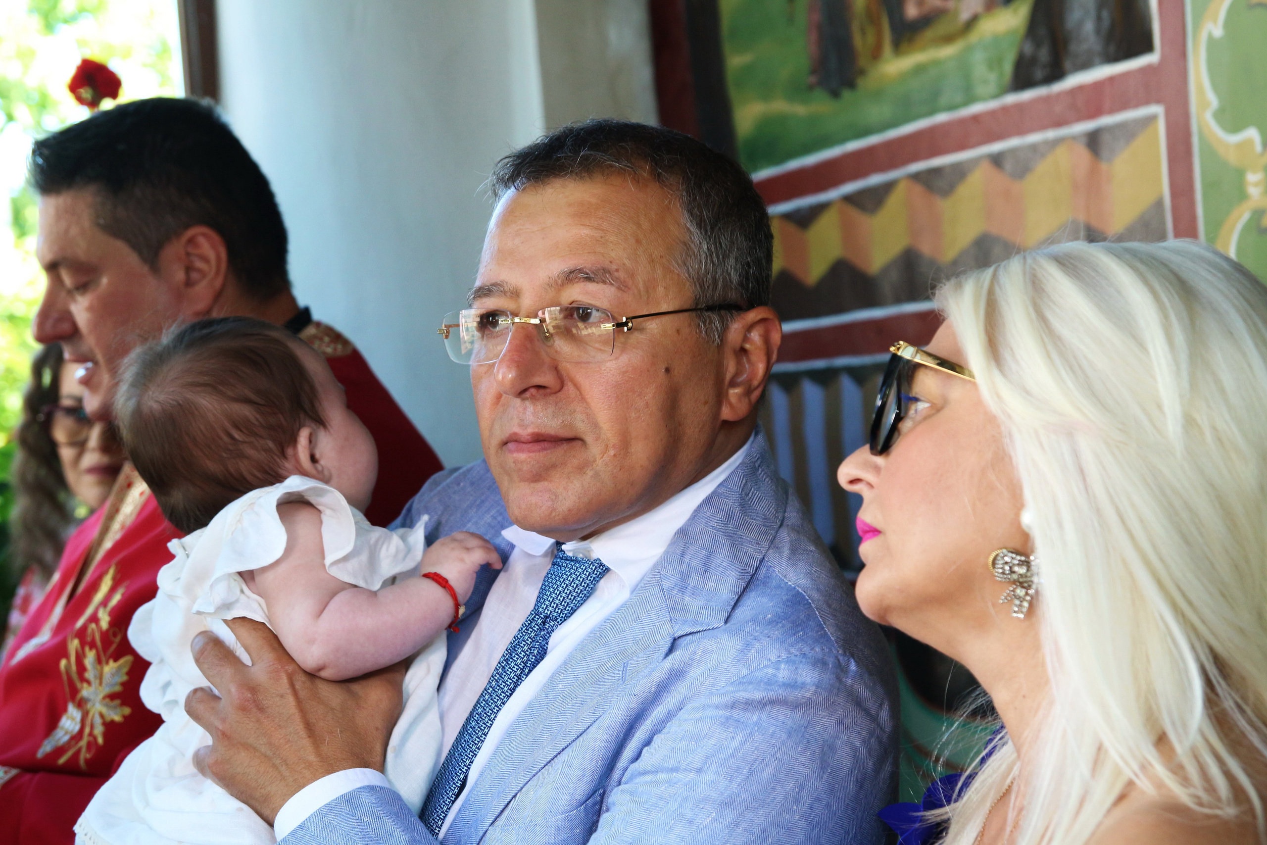 BYZO MEDIA. PETRU BYZO - family and children photographer in ROMANIA