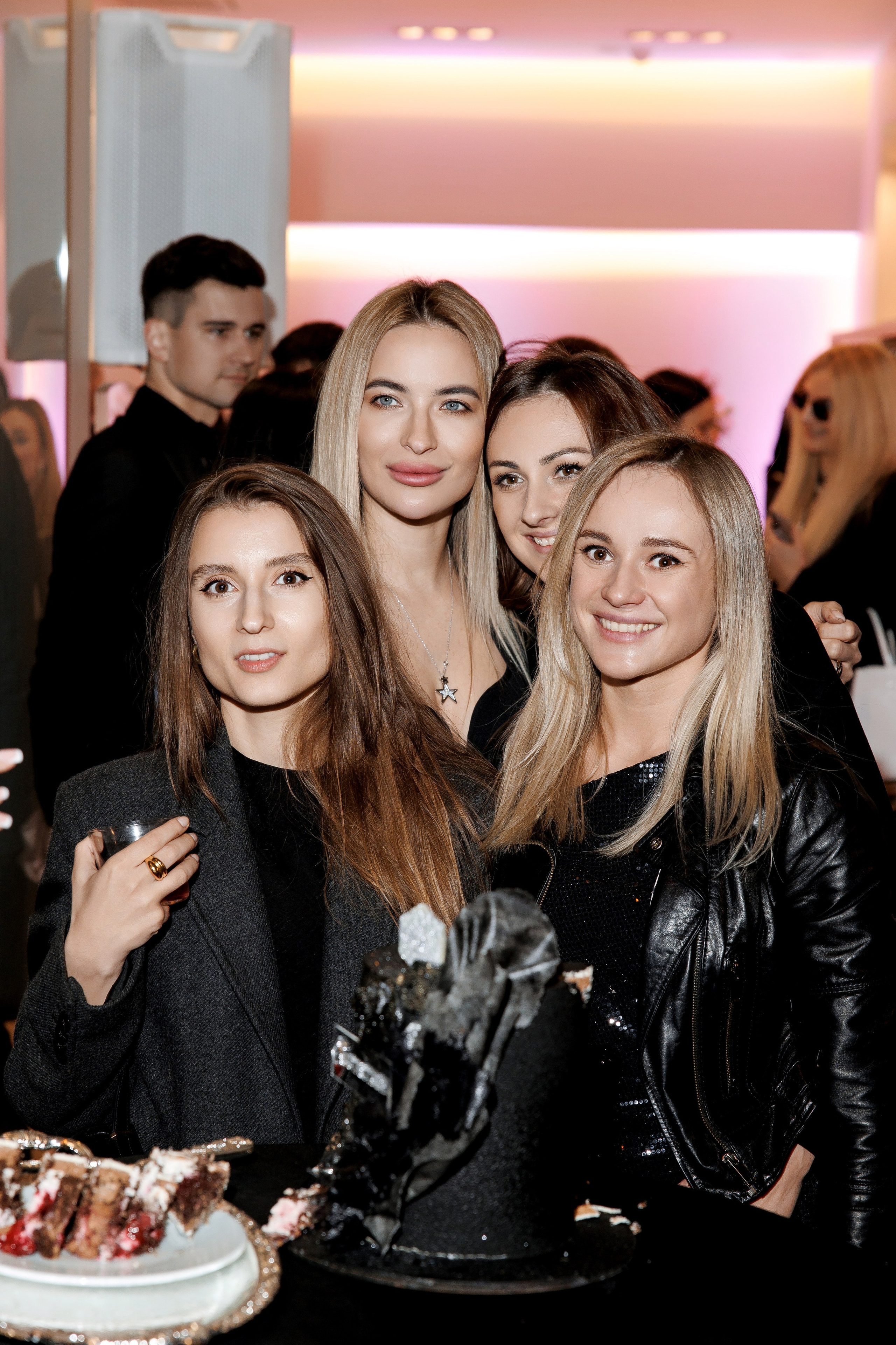 Аутлет Парк. Свадебный фотограф Каледич Тимофей