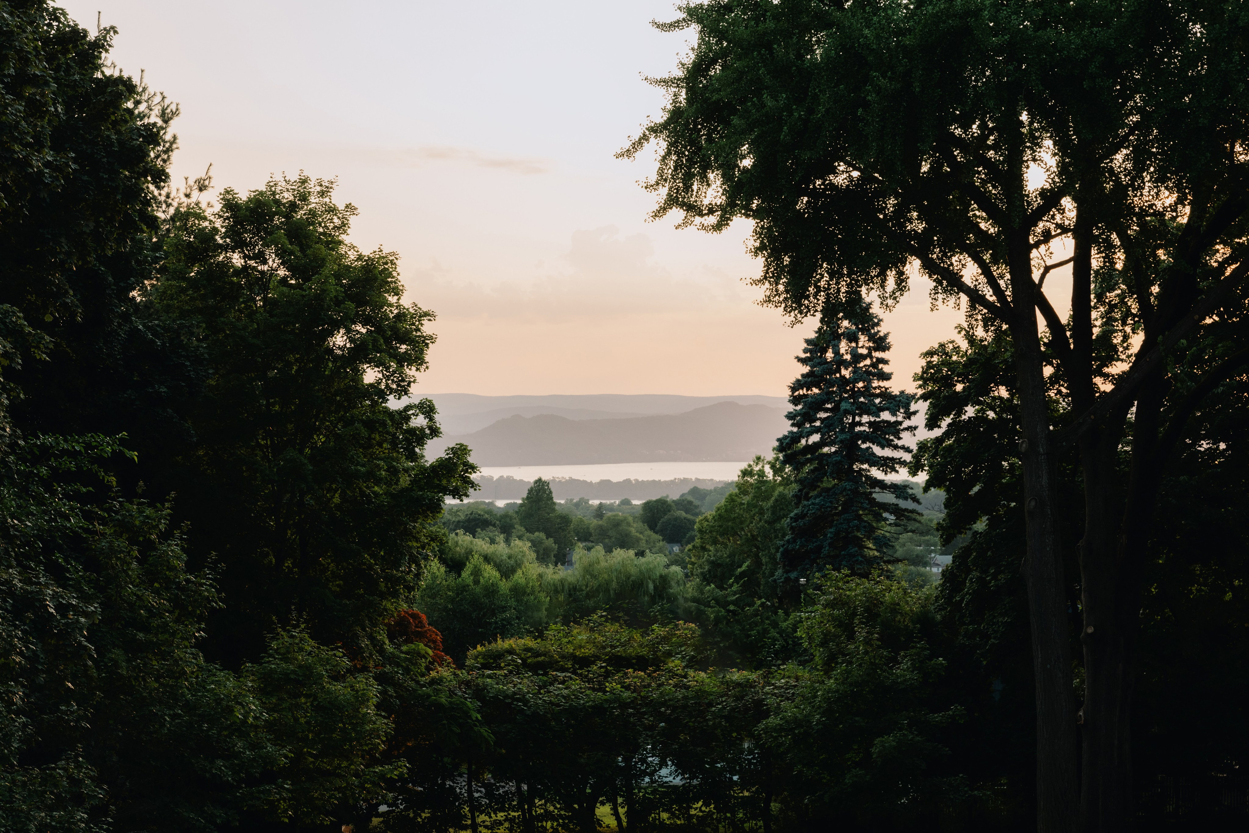 Summer Wedding at The Briarcliff Manor | Taylor & Richie | New York Wedding Photography