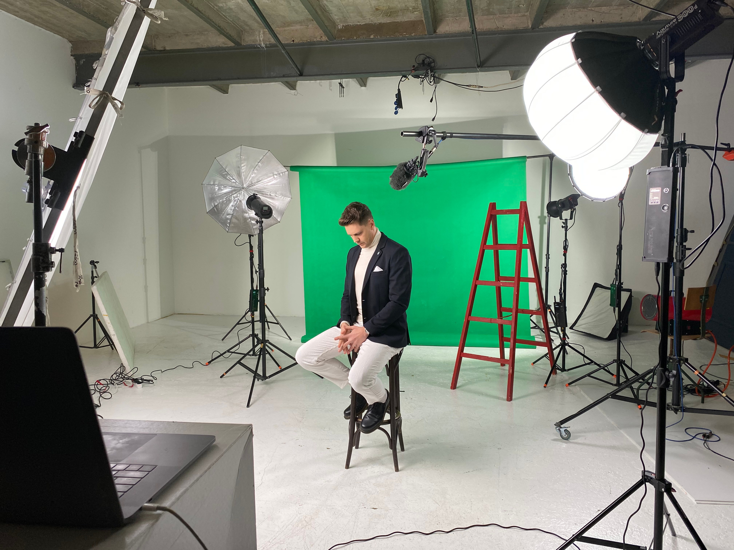 Studio Photogenic. Commercial and studio photographer in Belgrade