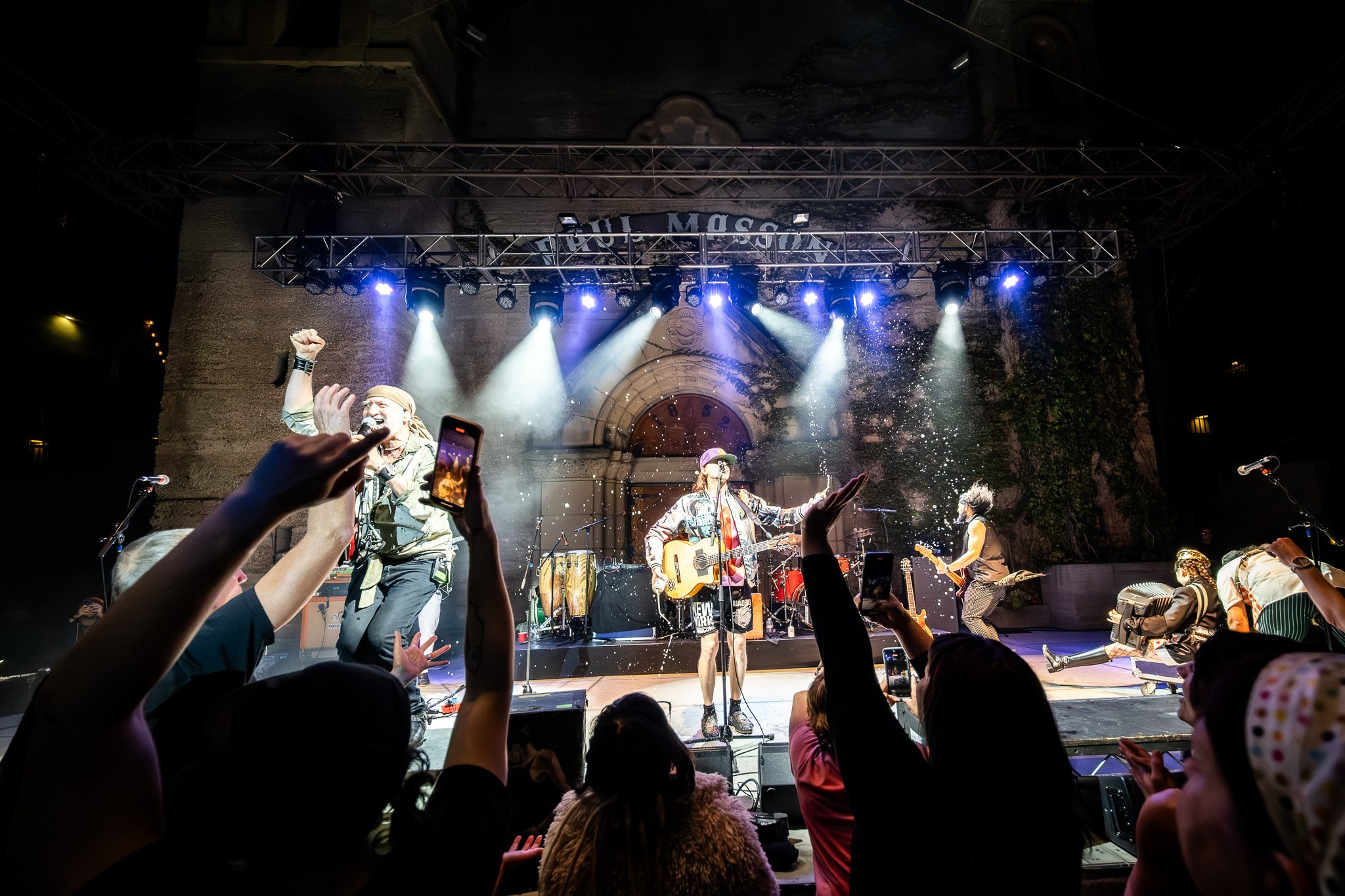 GOGOL BORDELLO / SARATOGA / CA. Reportage concert portrait photography in the San Francisco Bay Area