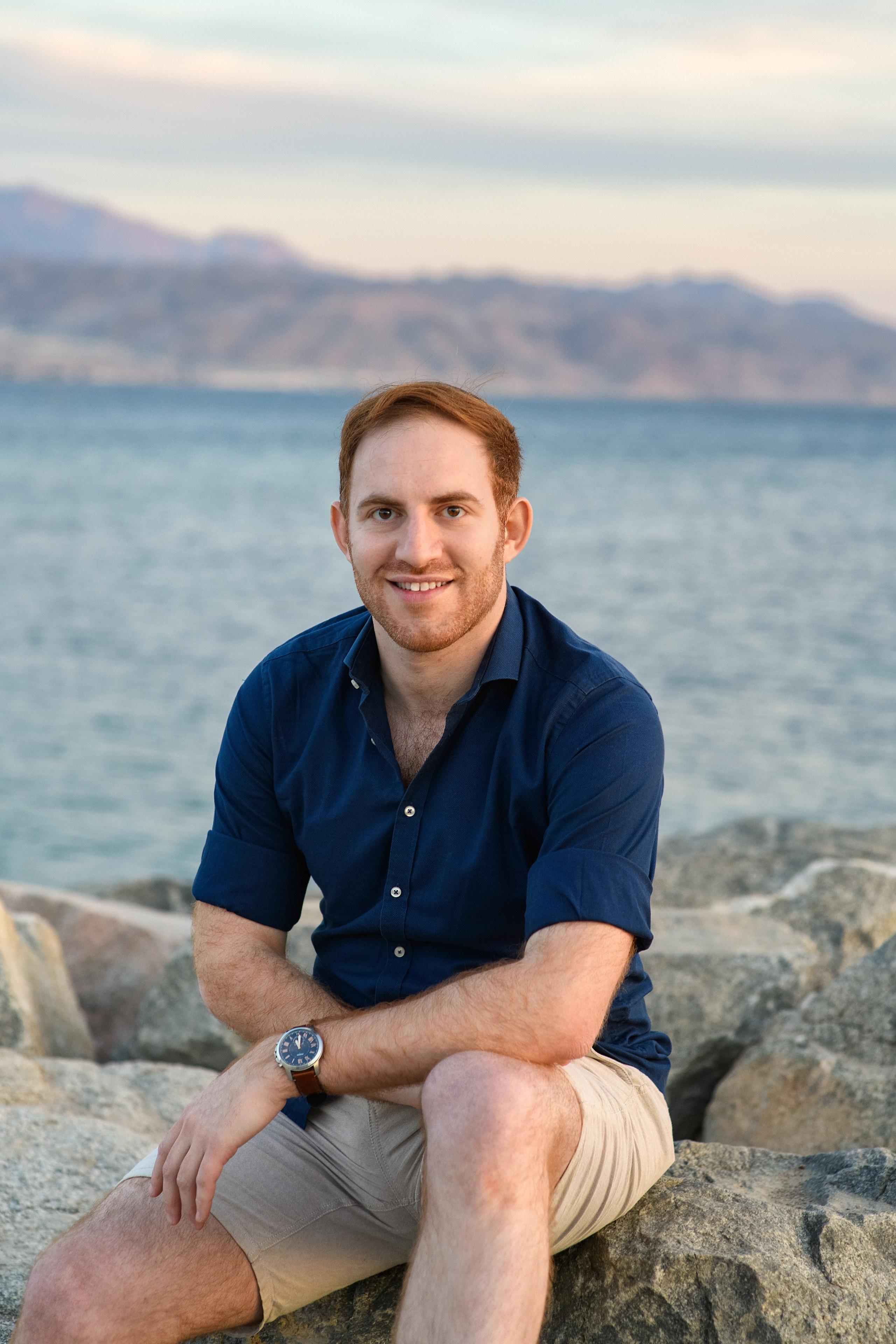 Pregnancy photoshooting for Saul and Jessica at sunset on the Red Sea. צלמת משפחה ילדים הריון וסיפורי אהבה באילת ישראל אולגה אמצ'יסלבסקי