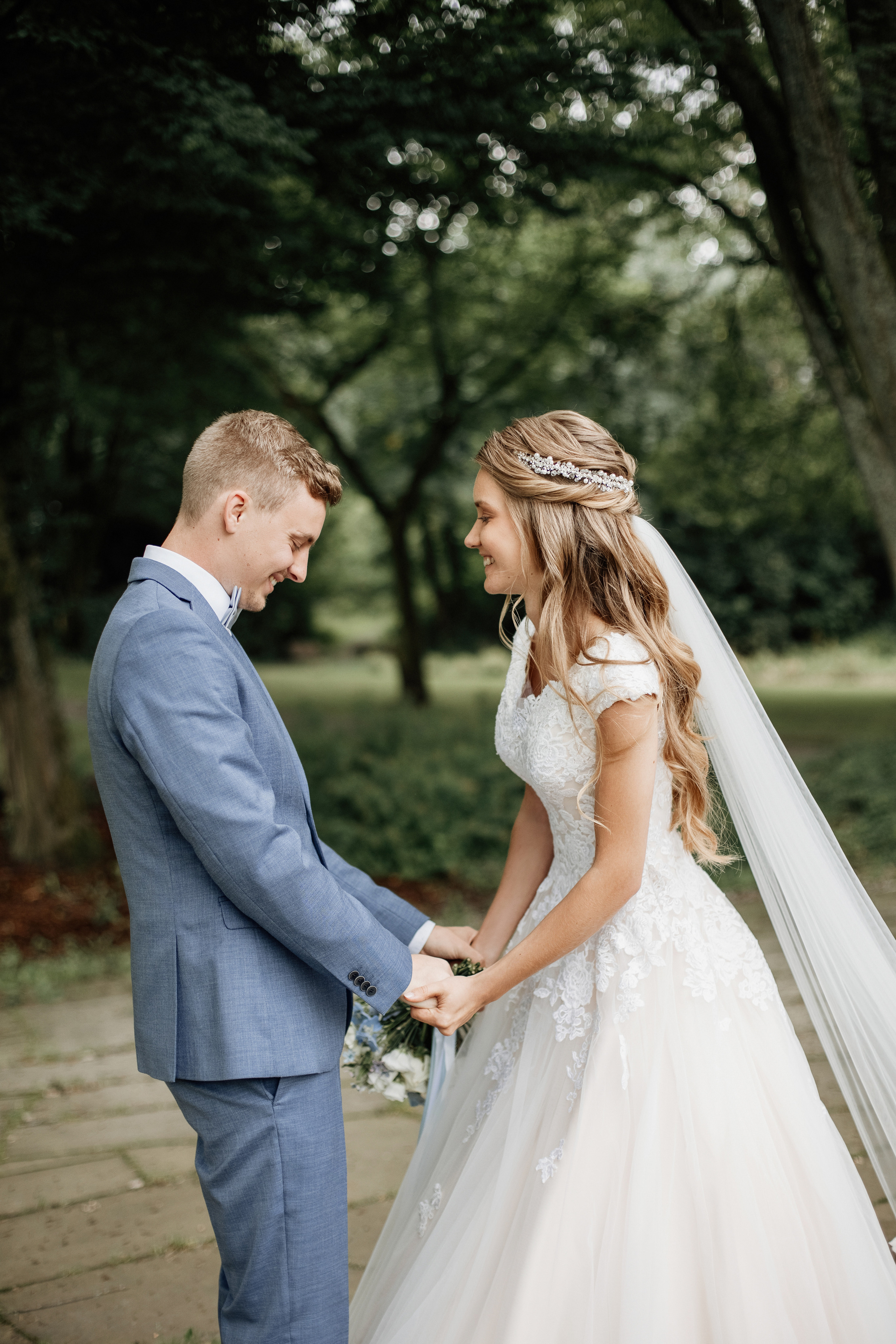 Katharina & Adrian. Elena Osadcij Photography Lohmar NRW