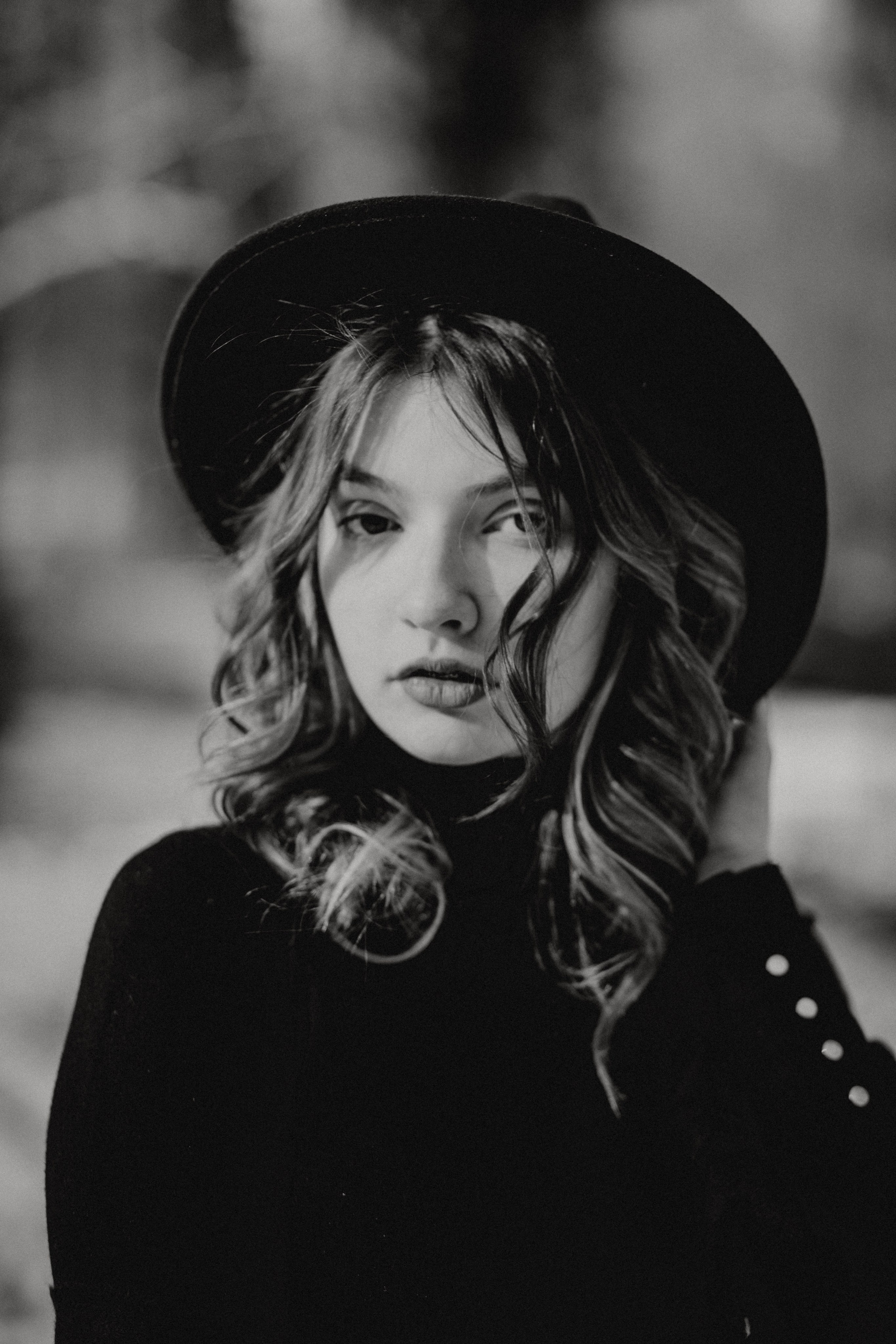 Serafim & Beatrice. Wedding & couple photographer from Romania Rut Vetan