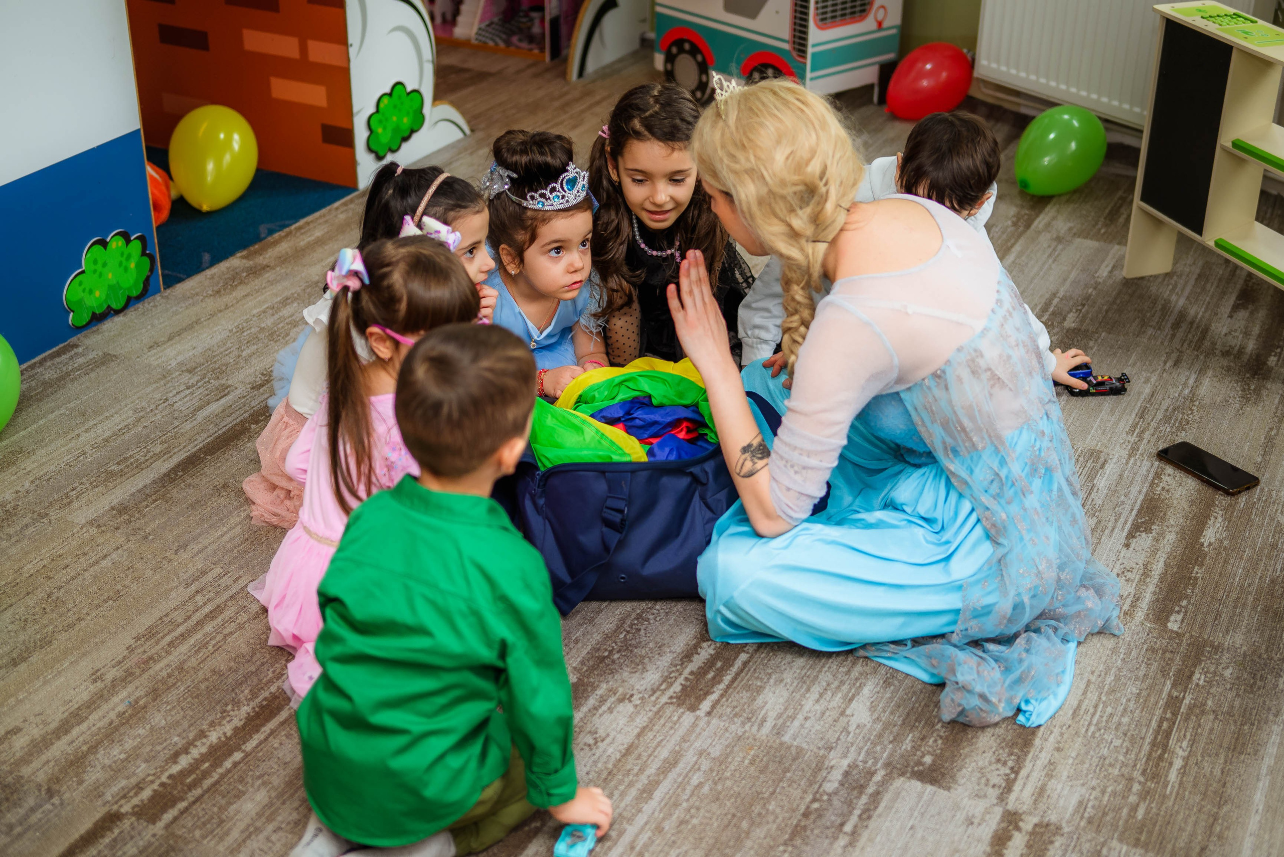 Fotograf mot, turta si aniversari Bucuresti | Daria Kids Photo