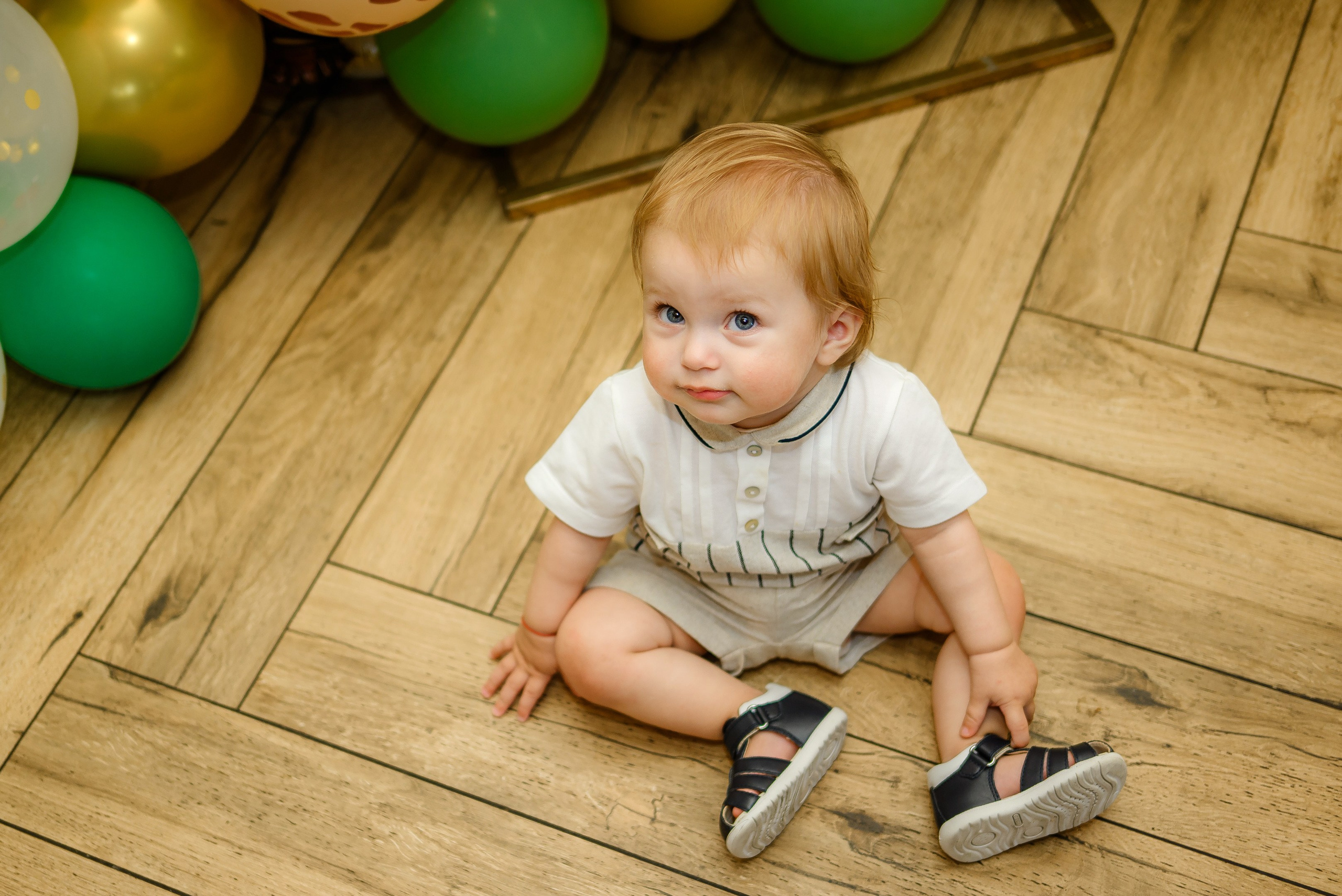 Fotograf mot, turta si aniversari Bucuresti | Daria Kids Photo
