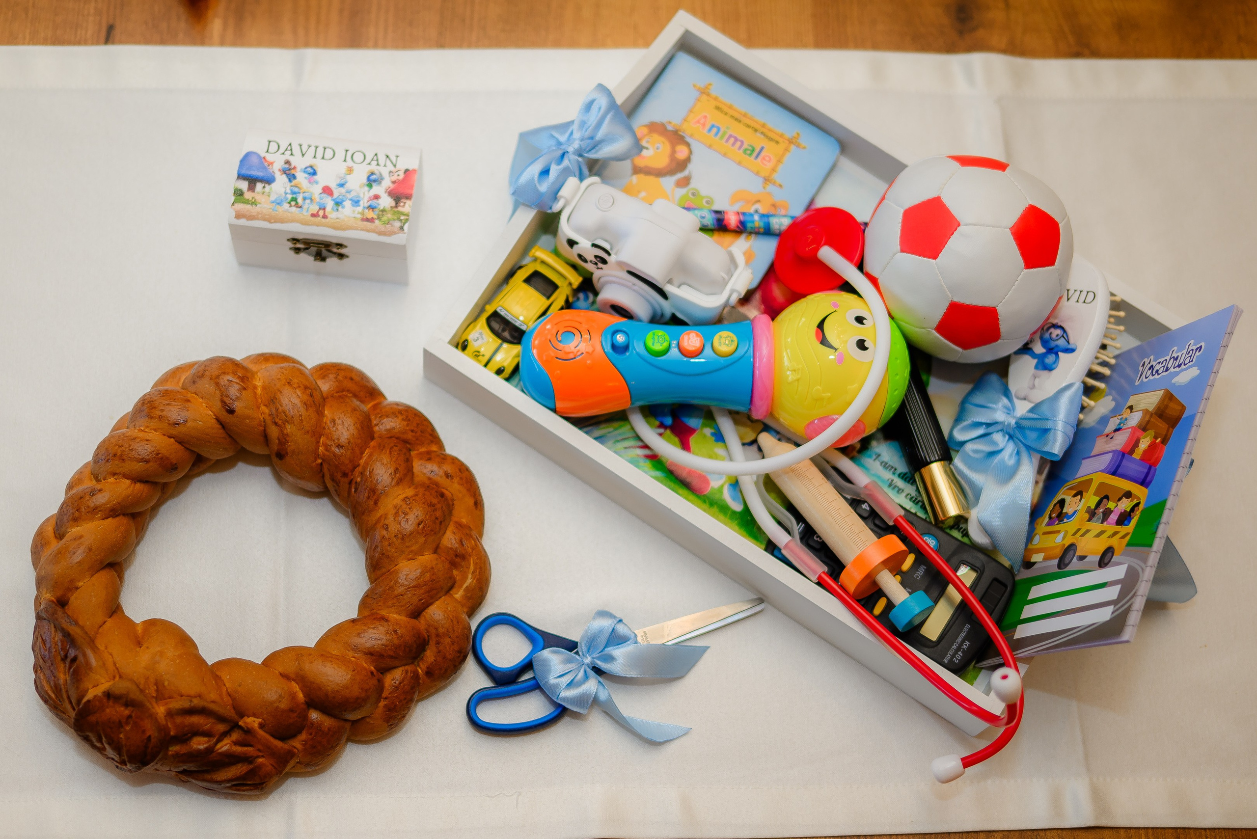 Fotograf mot, turta si aniversari Bucuresti | Daria Kids Photo
