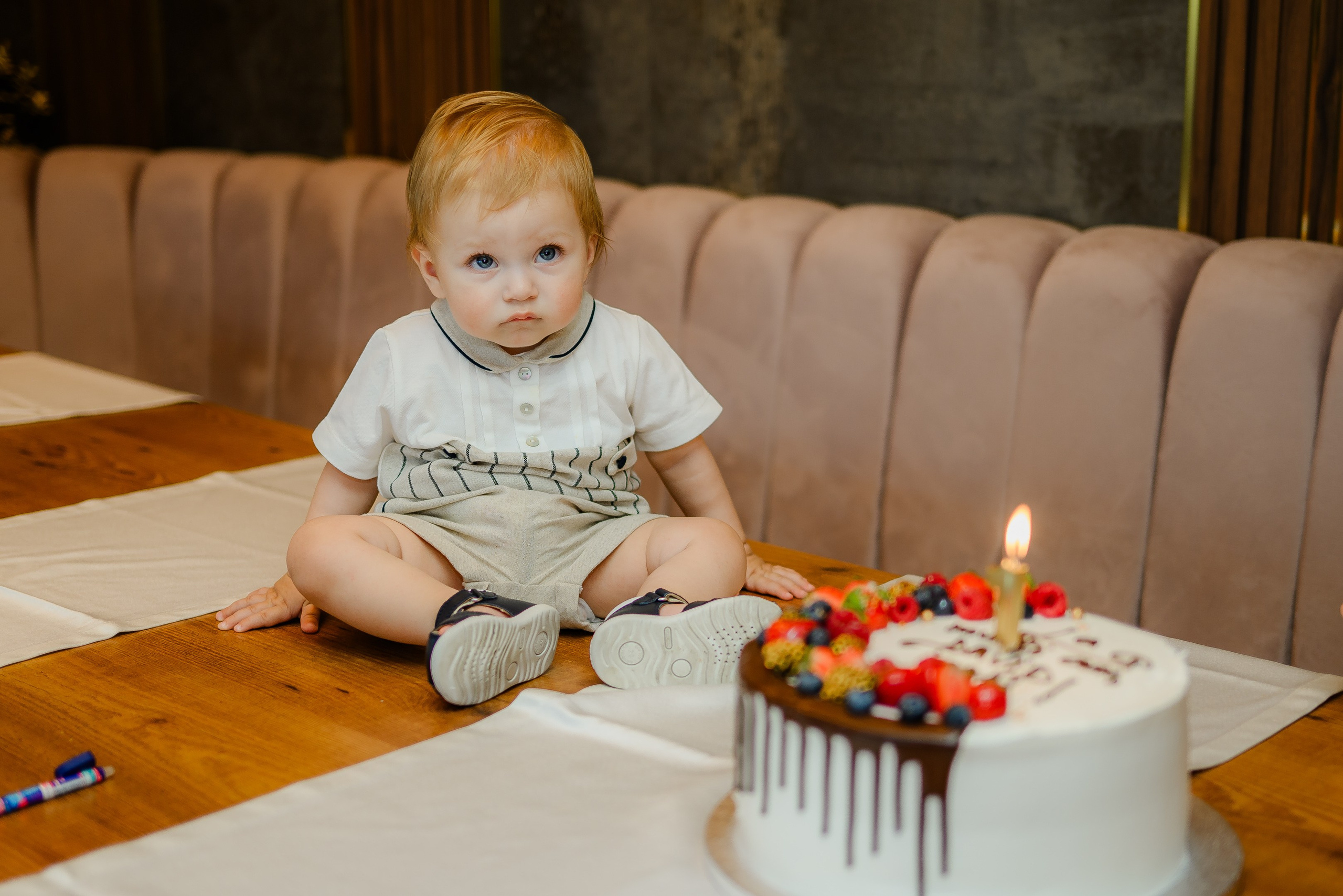 Fotograf mot, turta si aniversari Bucuresti | Daria Kids Photo