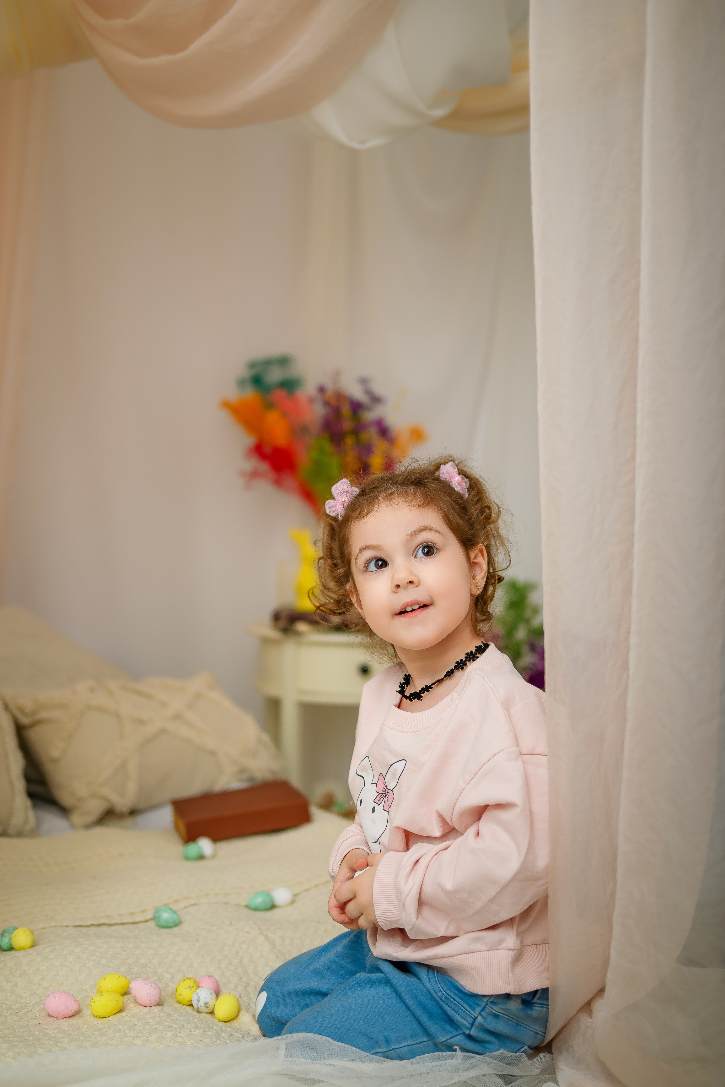 Sedinte foto Paste. Daria Kids Photo by Alexandra Tomoiu | Fotograf familie si evenimente | Militari Residence, Bucuresti