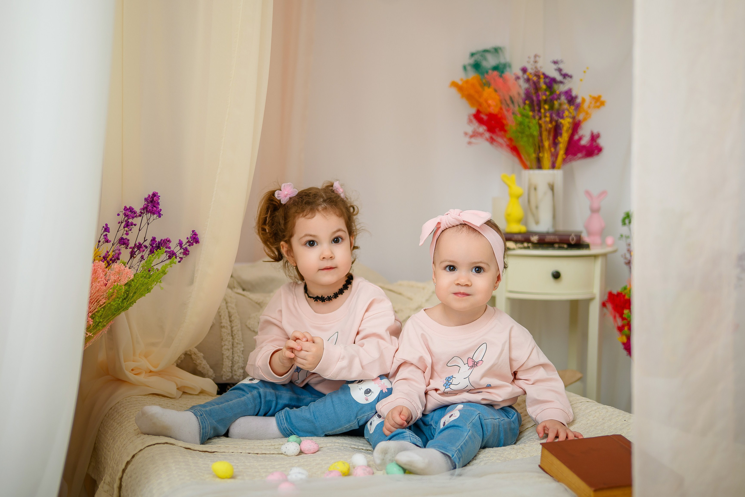 Sedinte foto Paste. Daria Kids Photo by Alexandra Tomoiu | Fotograf familie si evenimente | Militari Residence, Bucuresti