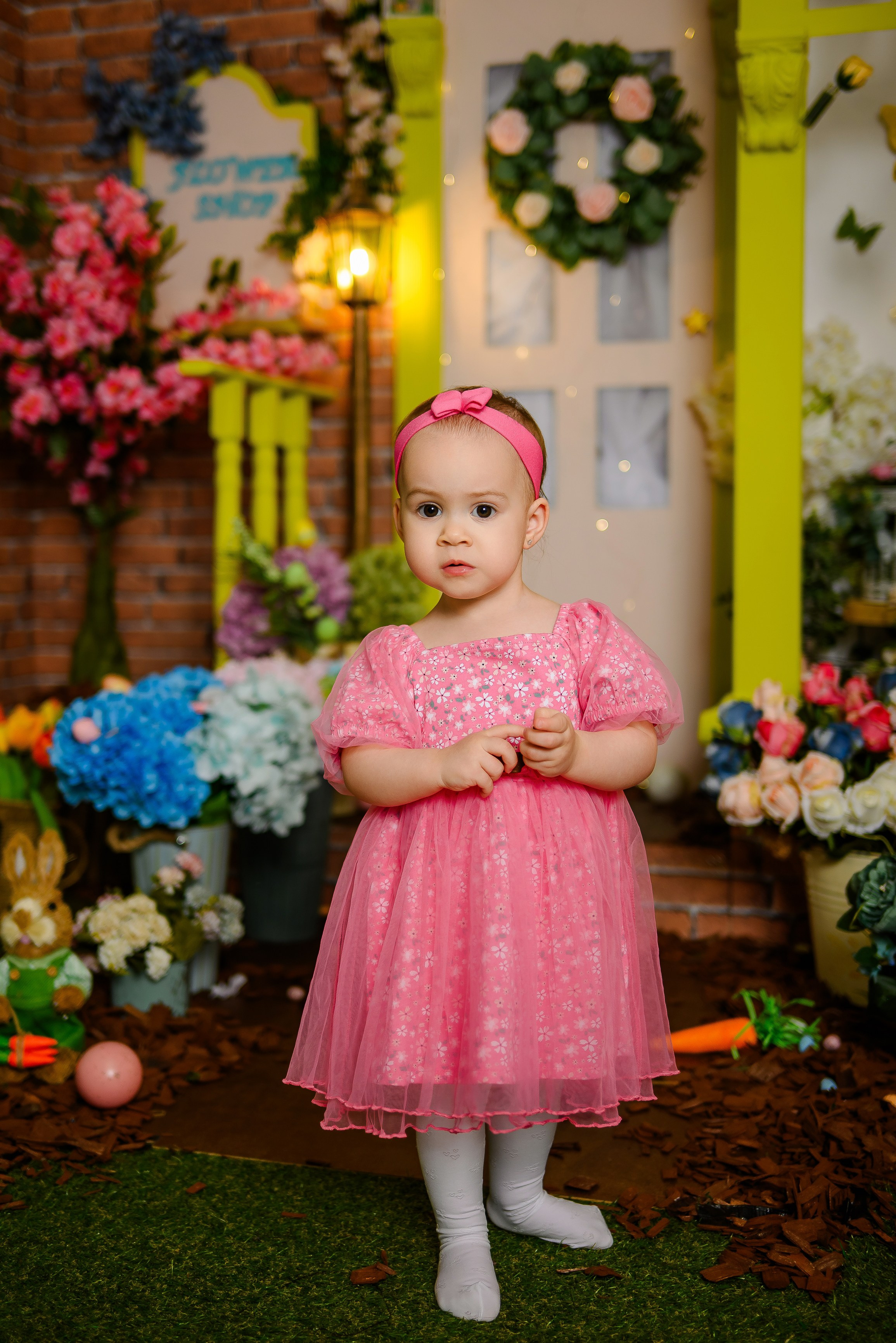 Sedinte foto Paste. Daria Kids Photo by Alexandra Tomoiu | Fotograf familie si evenimente | Militari Residence, Bucuresti