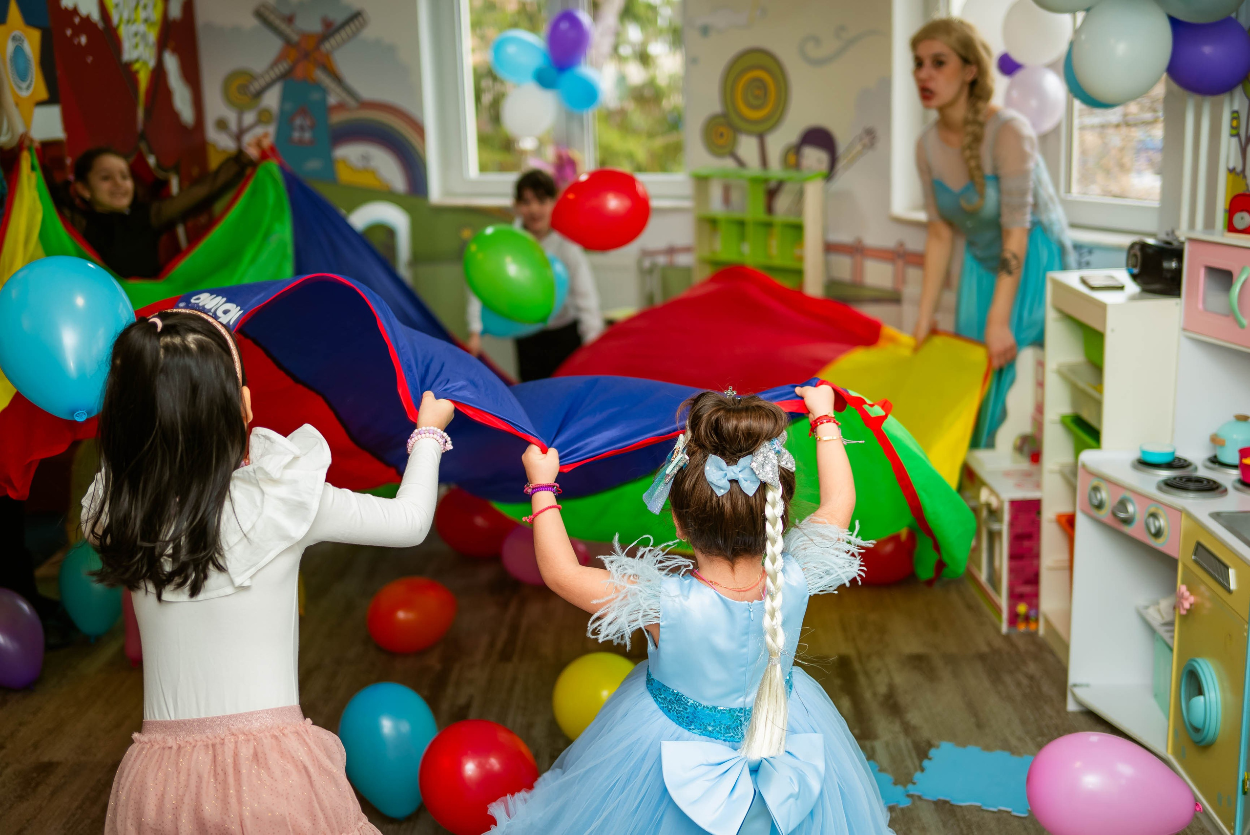 Fotograf mot, turta si aniversari Bucuresti | Daria Kids Photo