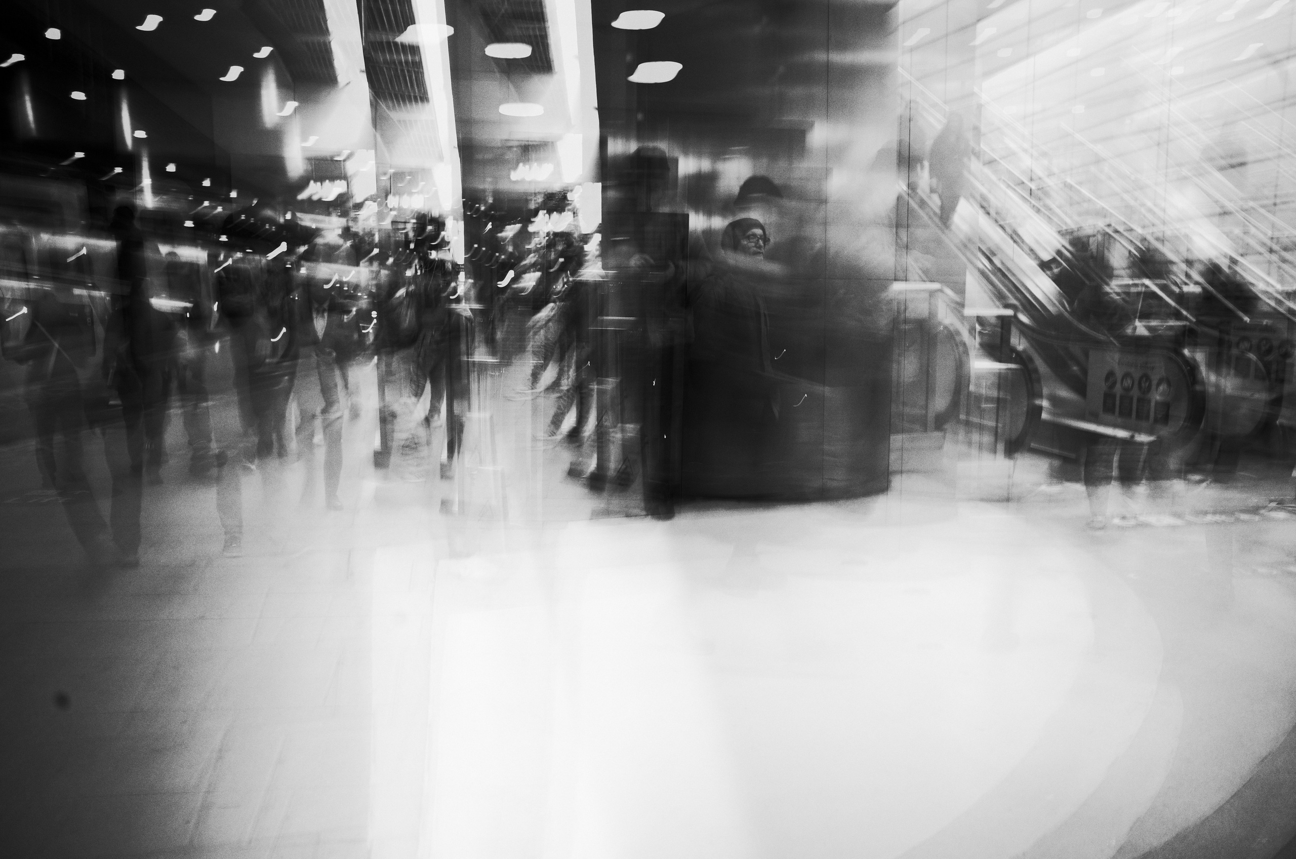 Hackney’s sick. Victoria Dini. Art photography in London / Folkestone, UK