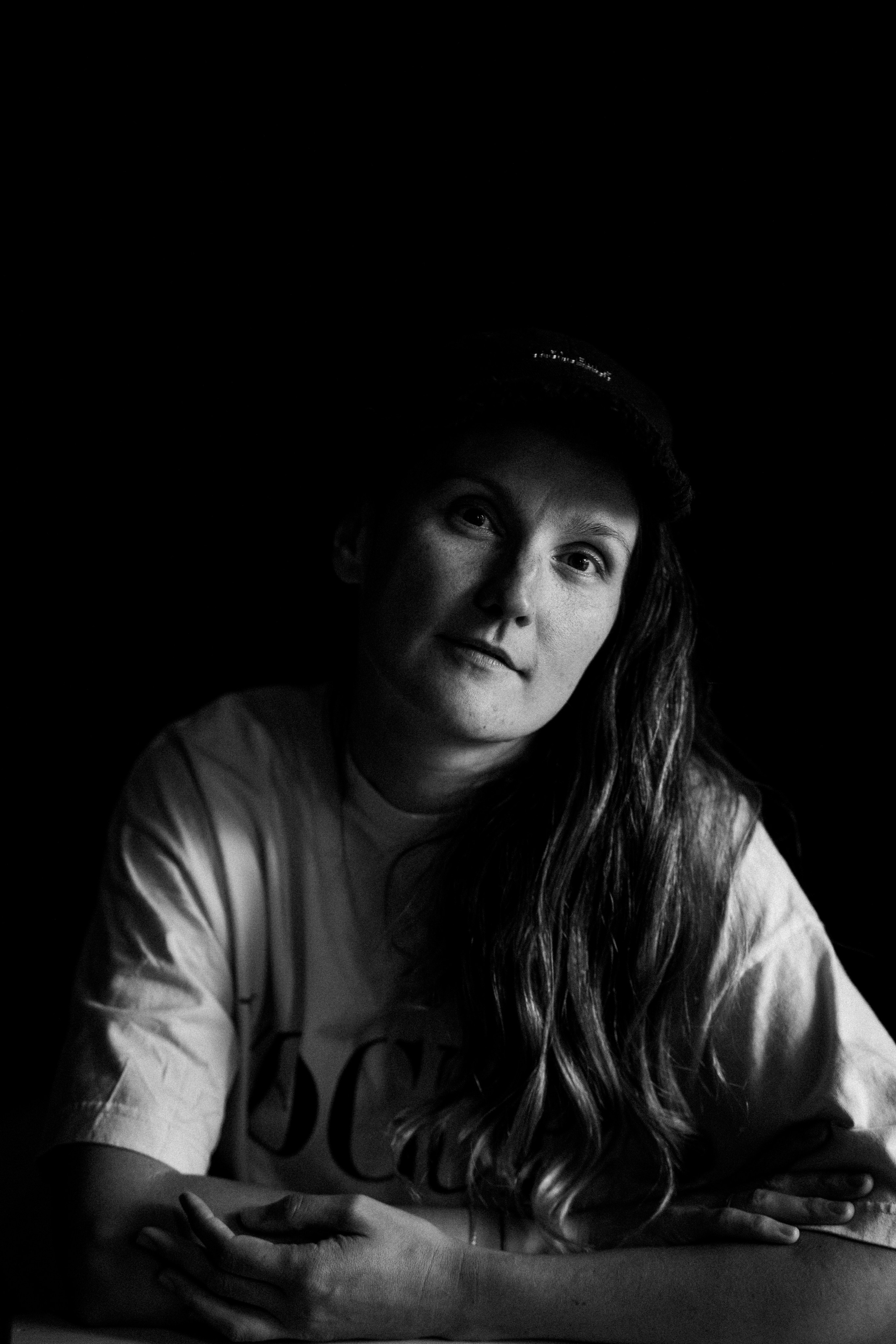 L. Rawnoir- Portrait photography by Daria Paliy.Timeless black&white portraits of women in NYC area