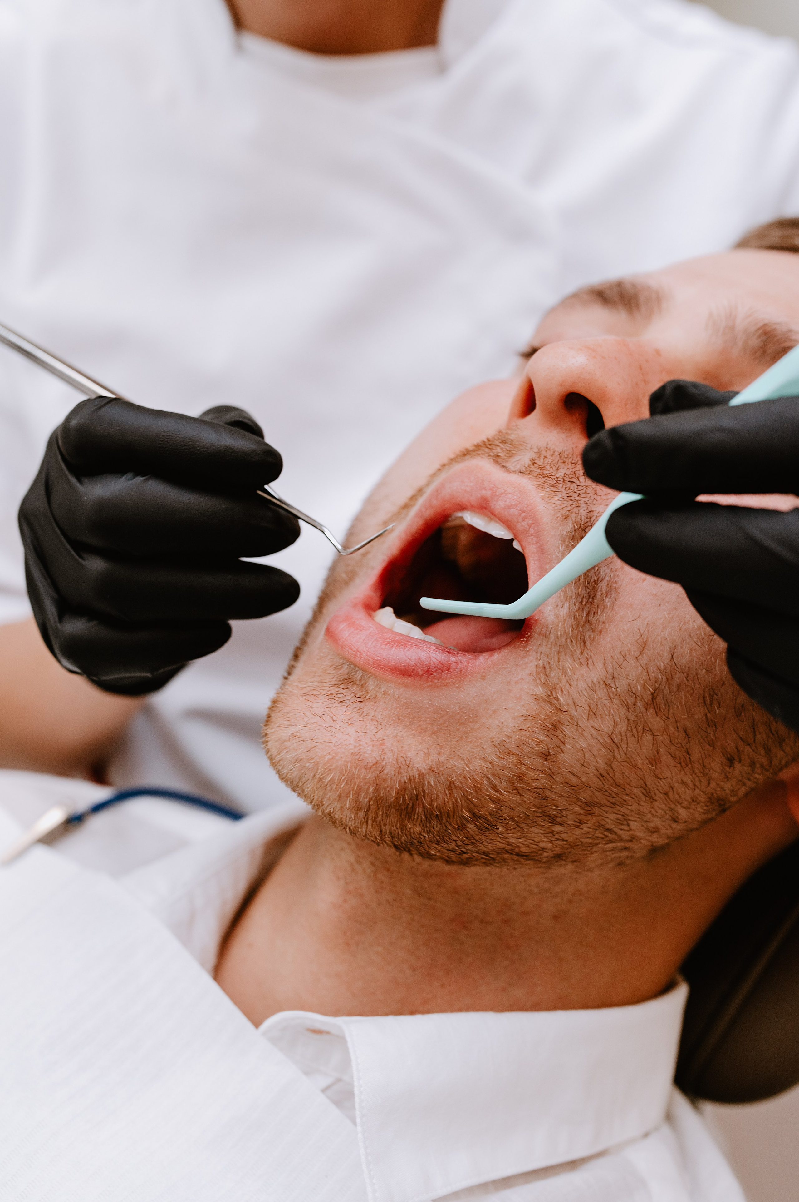 EDClinic dentistry in Prague. ANNA-MARIA PHOTO CONTENT CREATOR — фотограф, эстет, художник и визуальный эксперт в Instagram, работающий в Праге