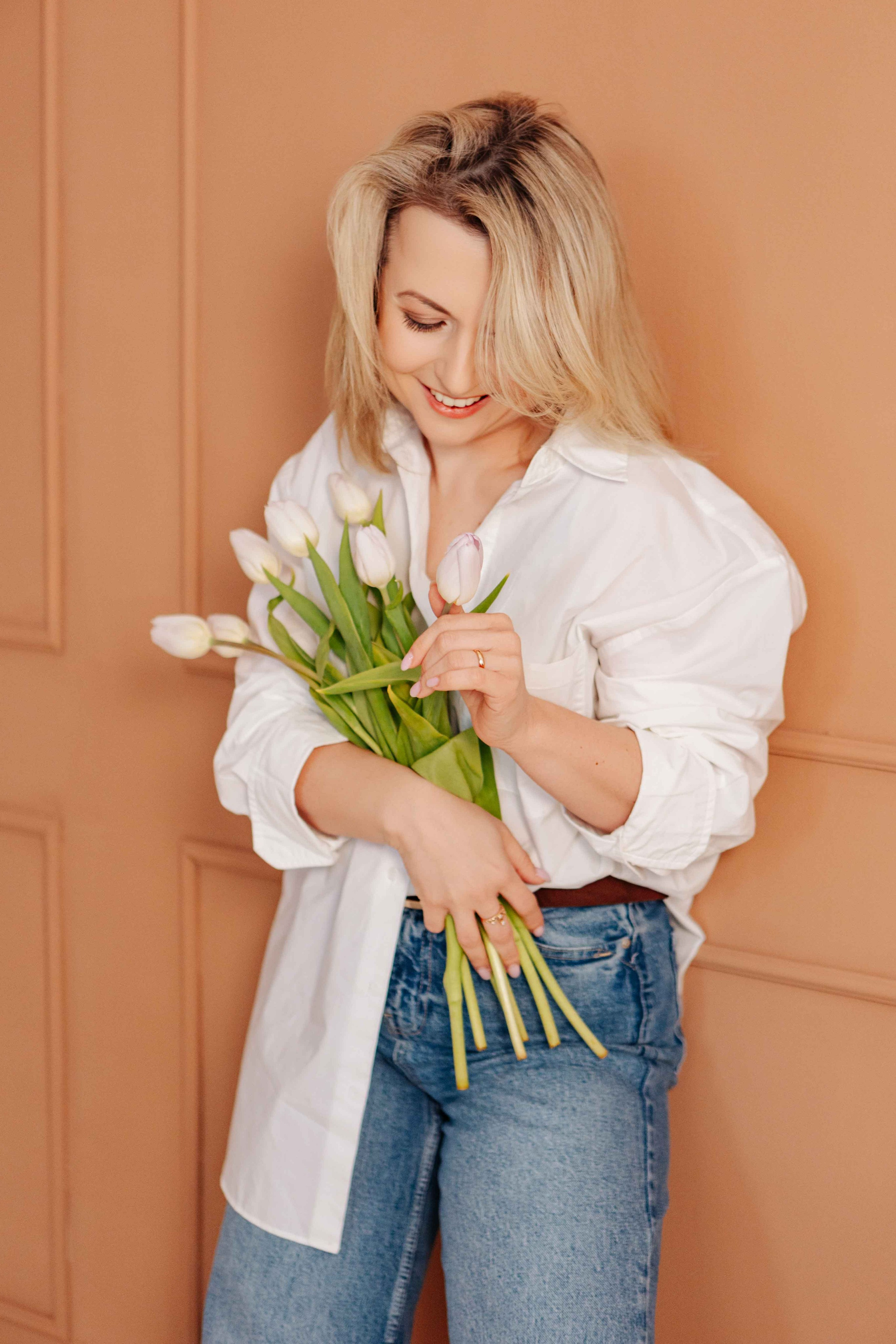 Laura. Cristina Andronache fotograf Brașov fotograf de familie fotograf de nunta Brașov