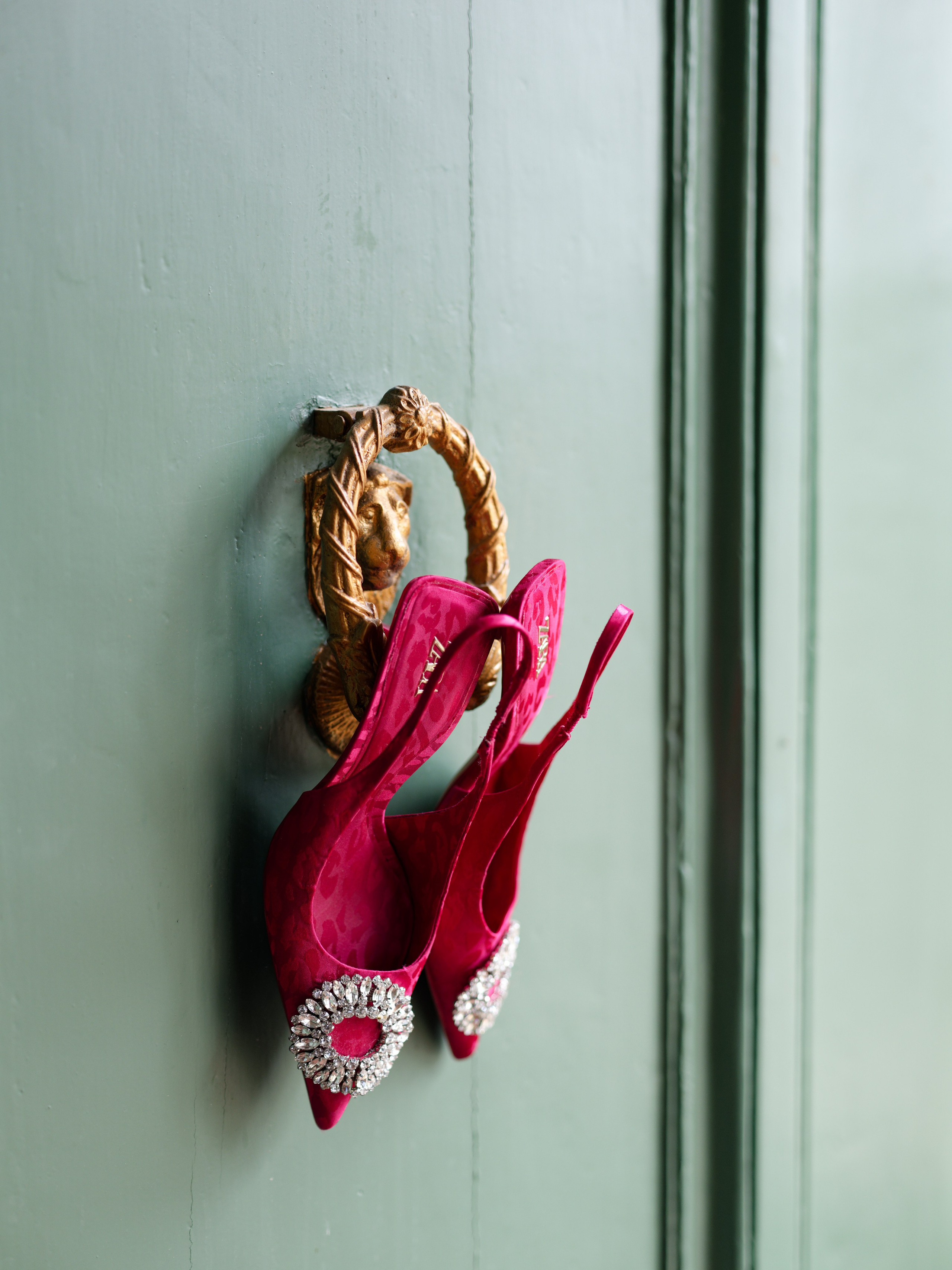 Wedding editorial at Villa di Geggiano, Tuscany, Italy