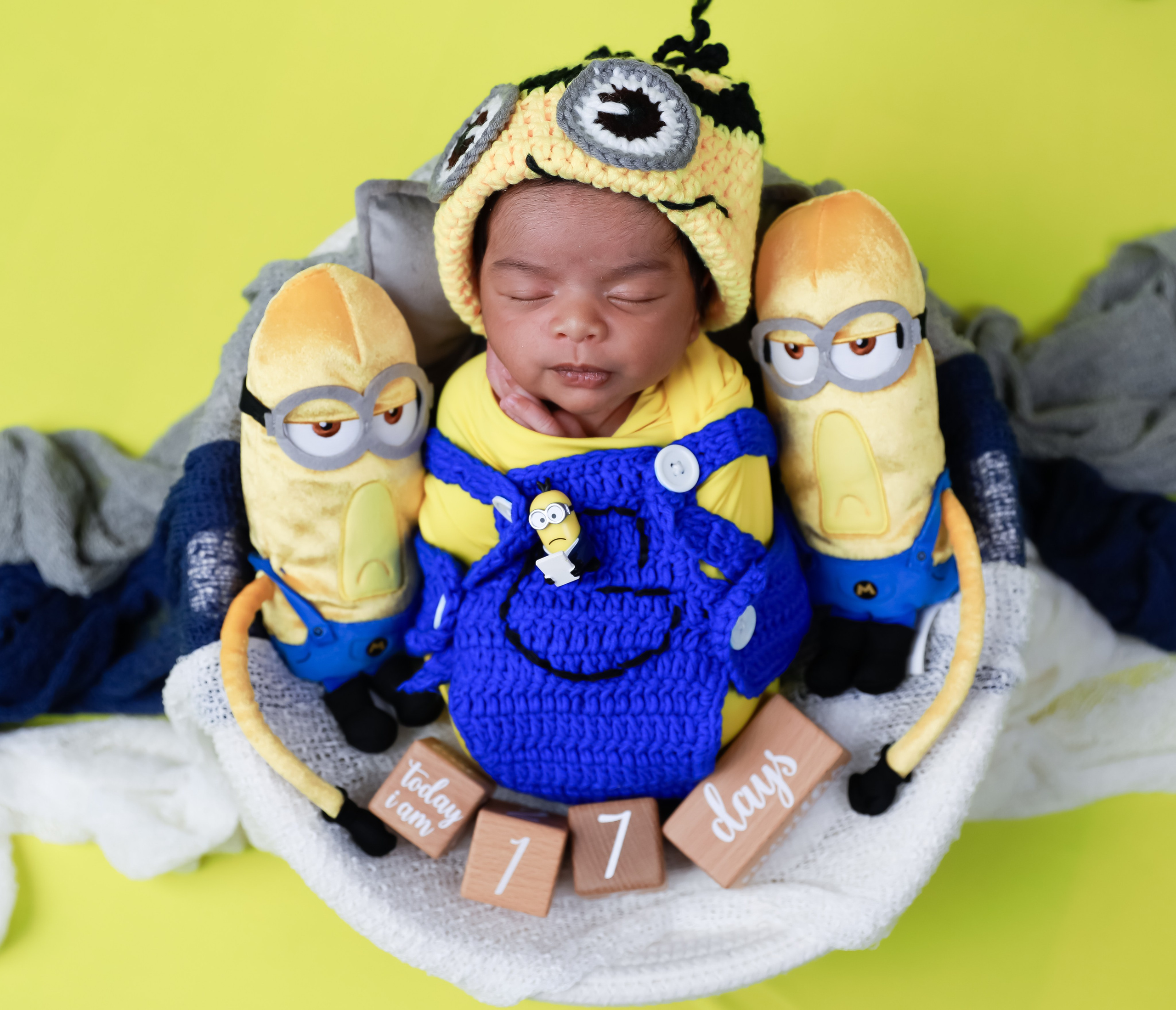 Minions. AP Lens Photography | Newborn, Maternity, Milestone & Family Photographer | Little Elm & DFW, TX