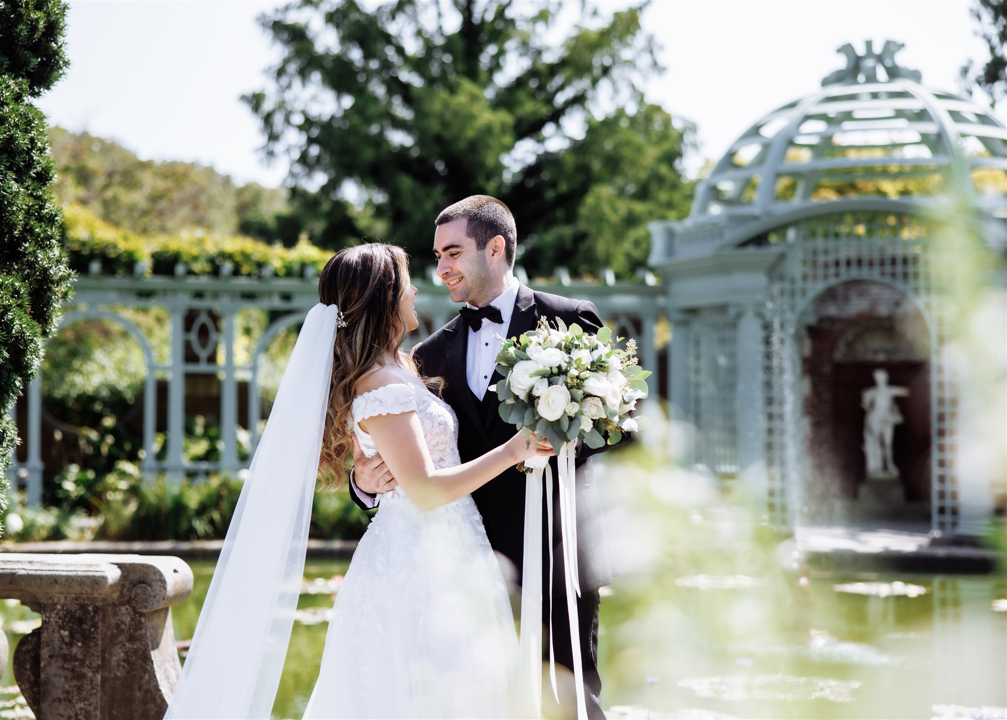 Sepideh and Greg. Wedding and Event photography, Kisses + Veil