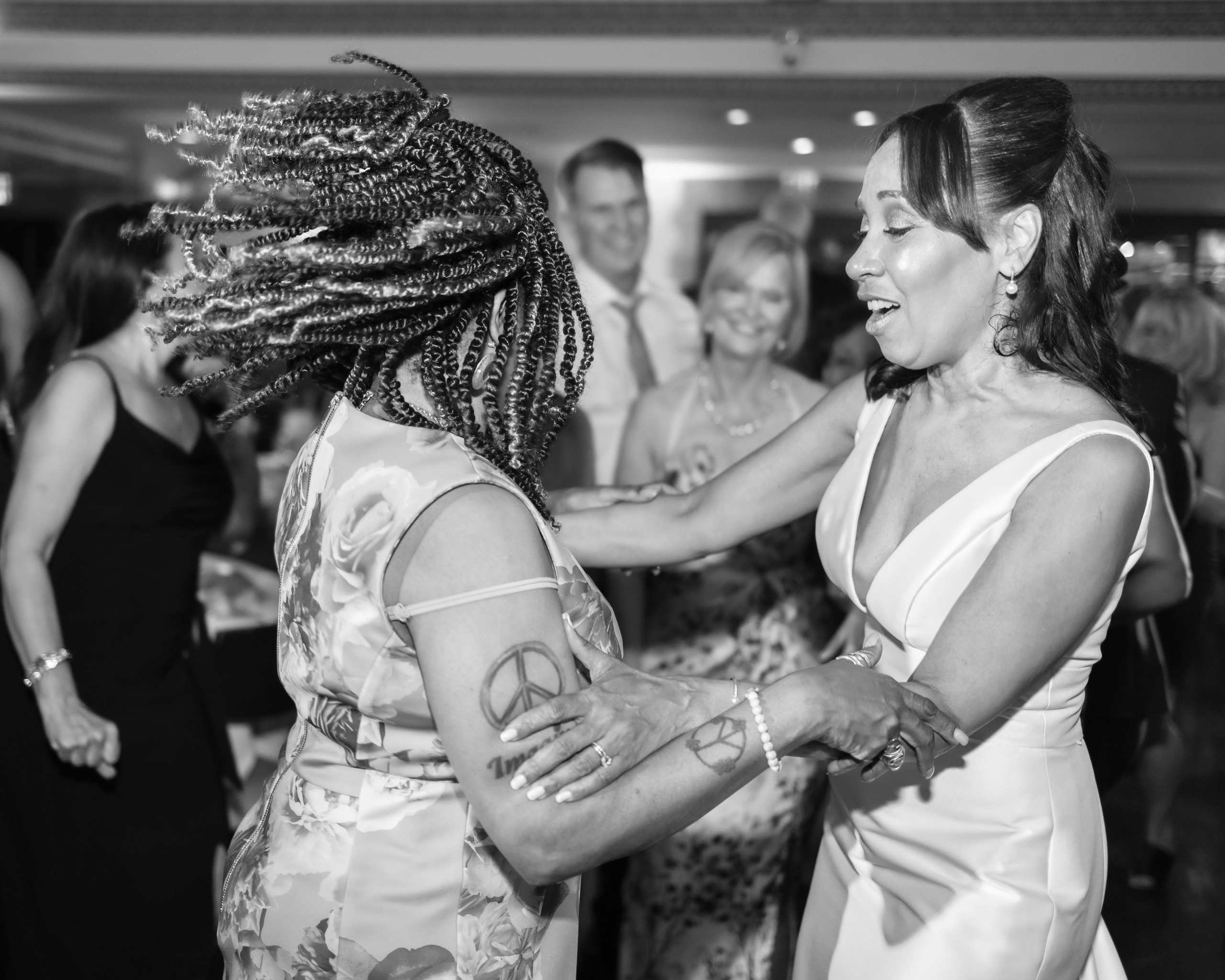 Marlene and Michael. Wedding and Event photography, Kisses + Veil