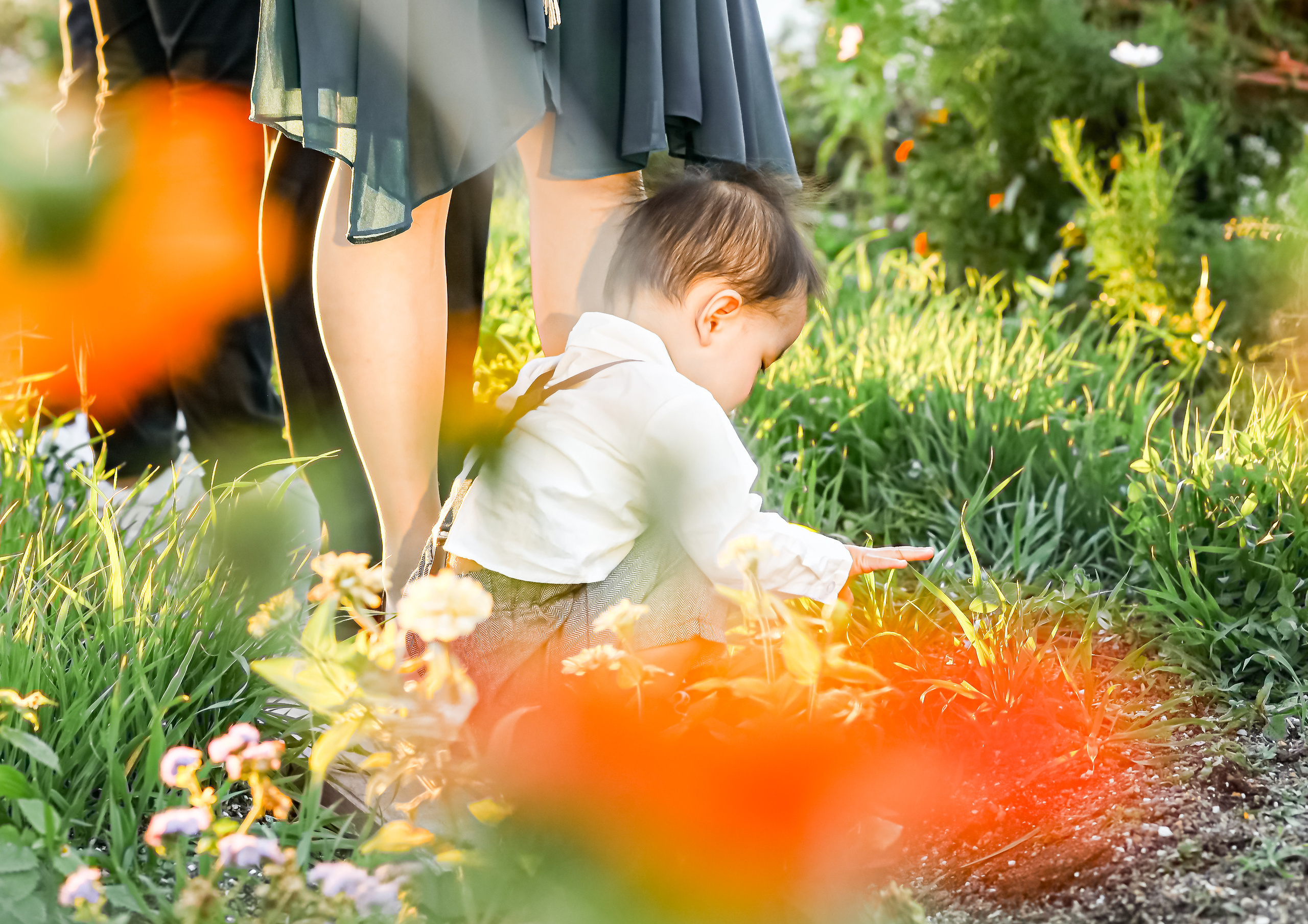 Ssunin and Kenny. Wedding and Event photography, Kisses + Veil