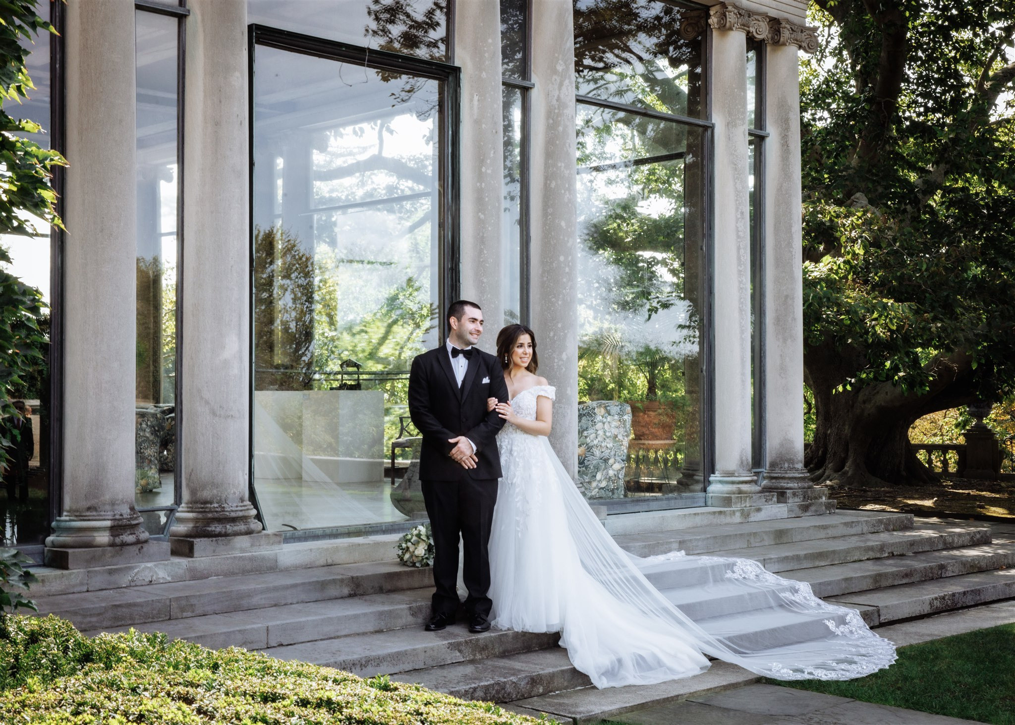 Sepideh and Greg. Wedding and Event photography, Kisses + Veil