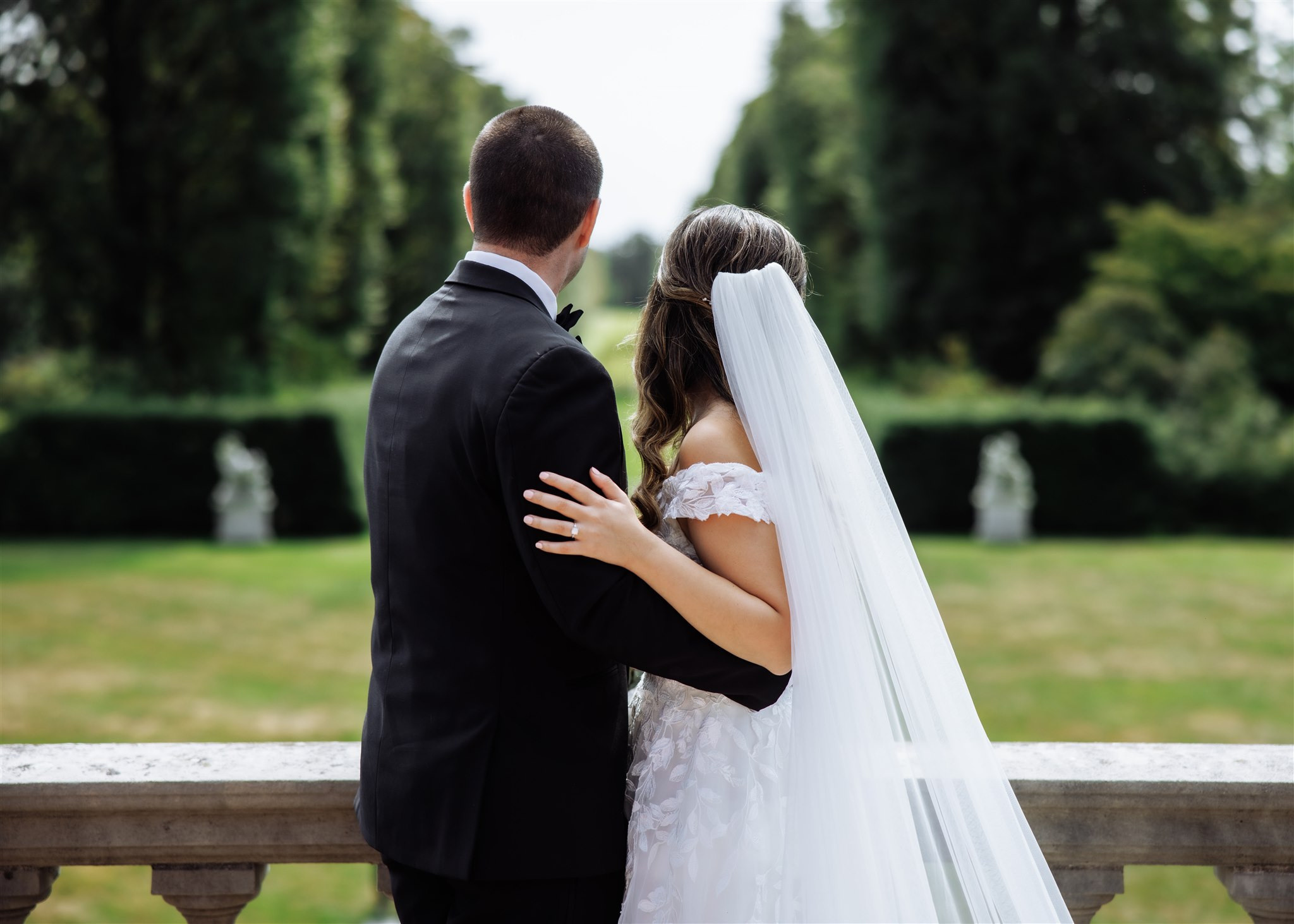 Sepideh and Greg. Wedding and Event photography, Kisses + Veil