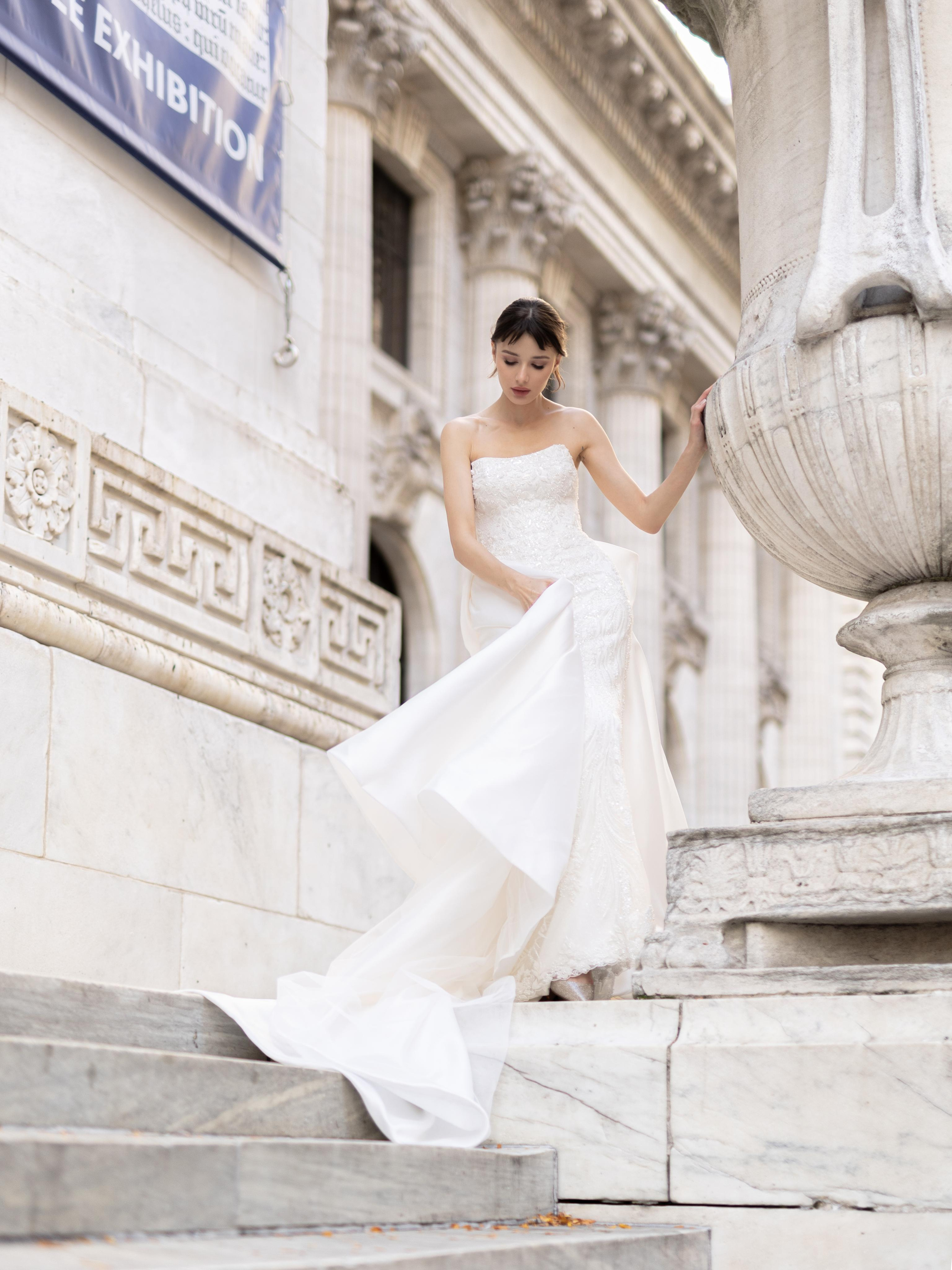 Renata and Tuckcer Des. Wedding and Event photography, Kisses + Veil