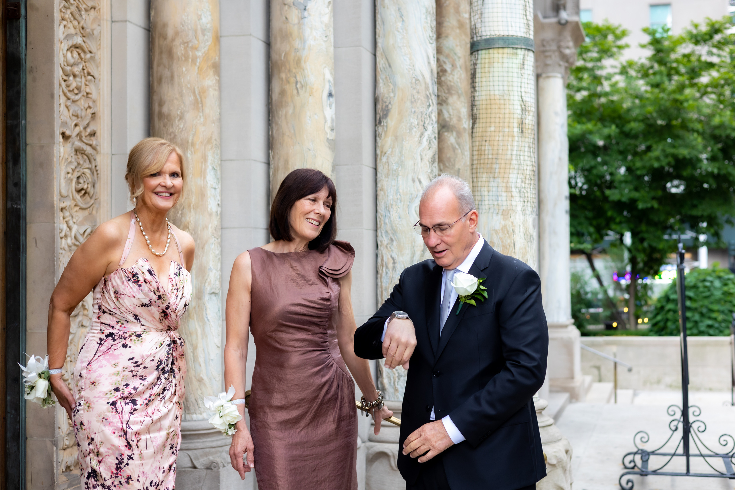 Marlene and Michael. Wedding and Event photography, Kisses + Veil