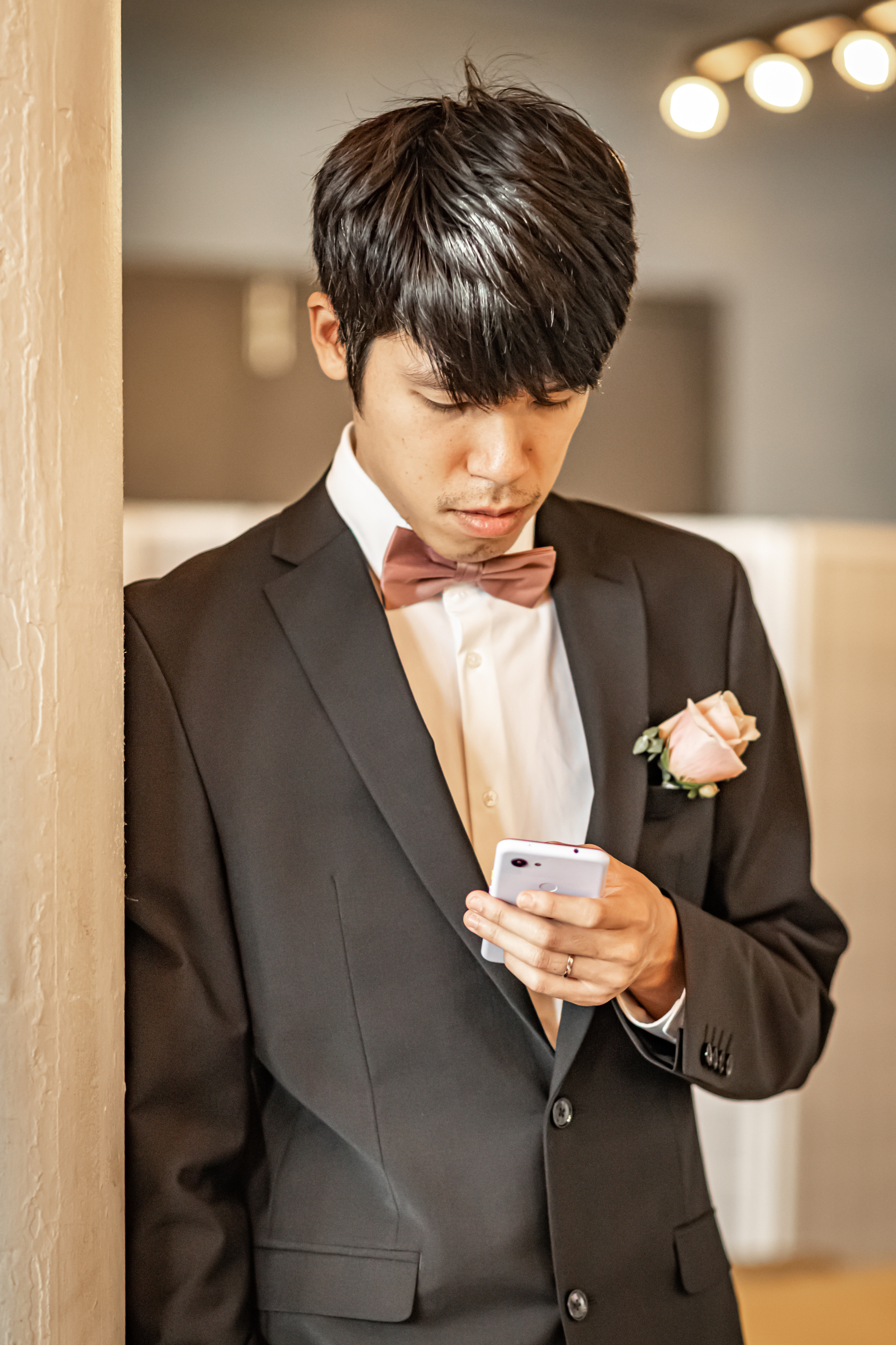 Ssunin and Kenny. Wedding and Event photography, Kisses + Veil