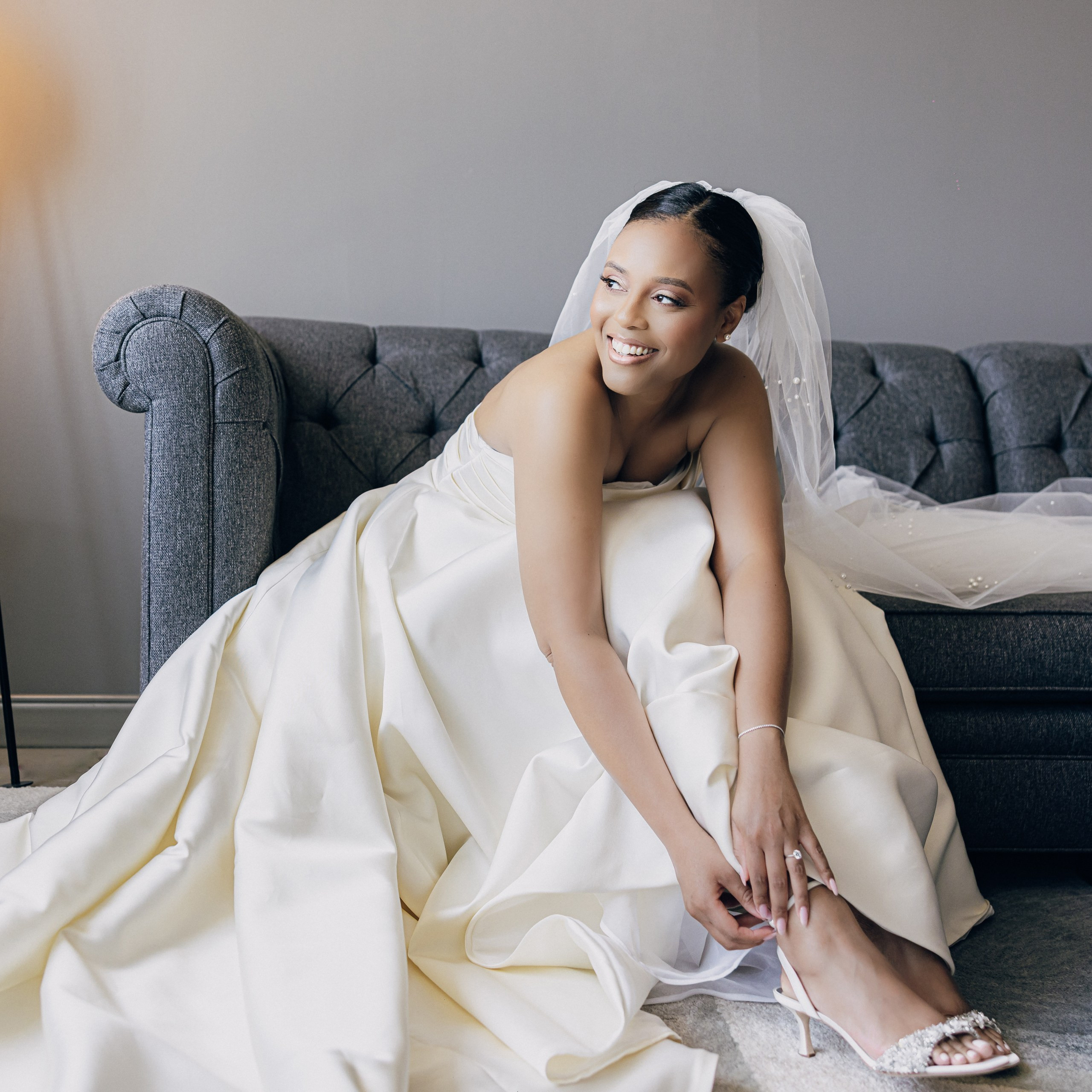 Wedding and Event photography, Kisses + Veil