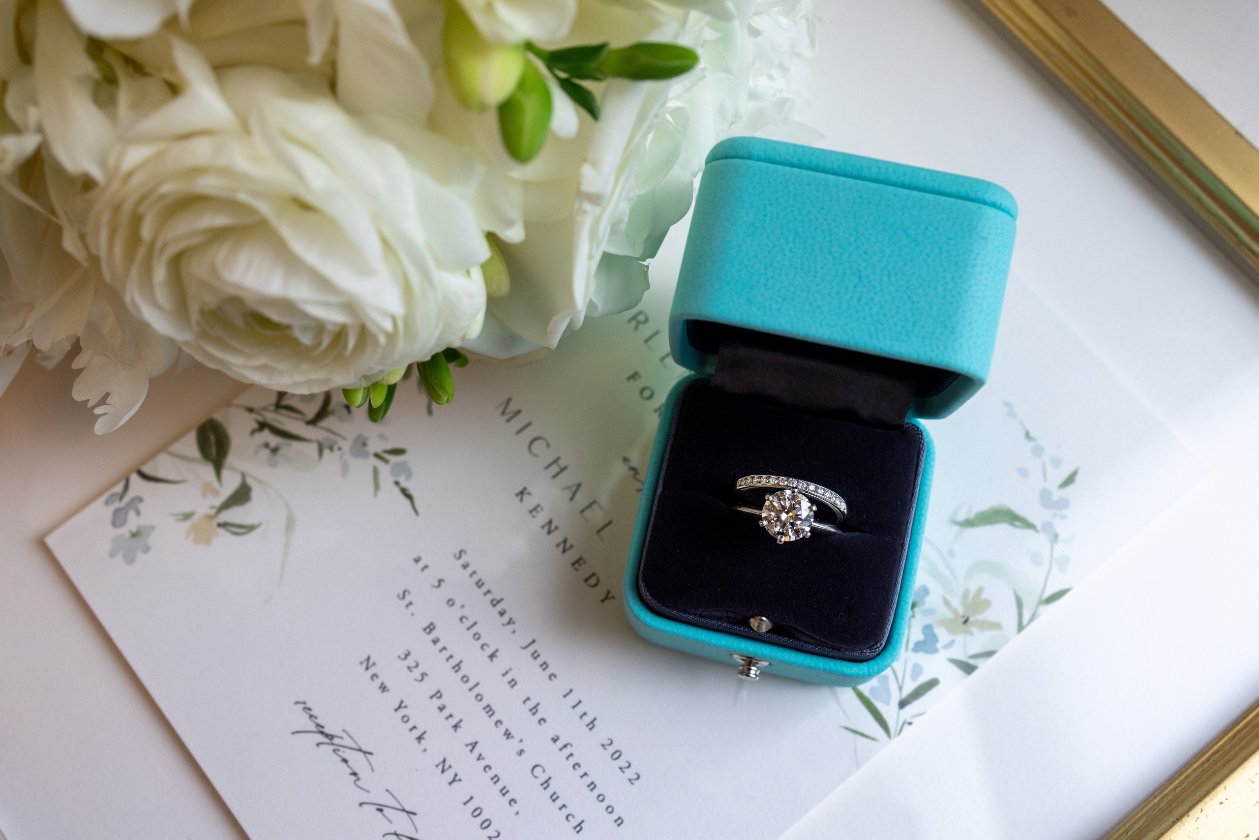 Marlene and Michael. Wedding and Event photography, Kisses + Veil