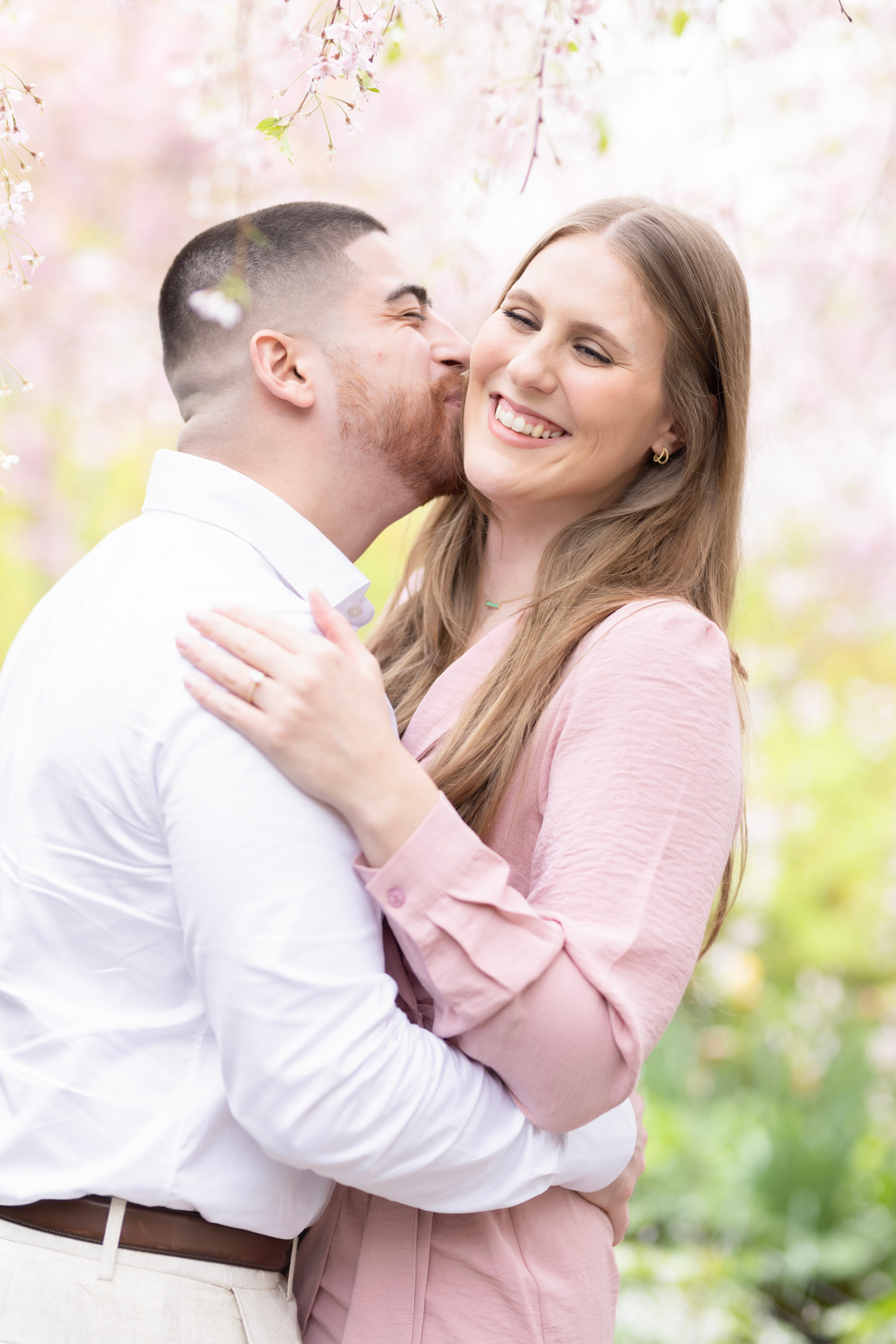 Engagement. Wedding and Event photography, Kisses + Veil
